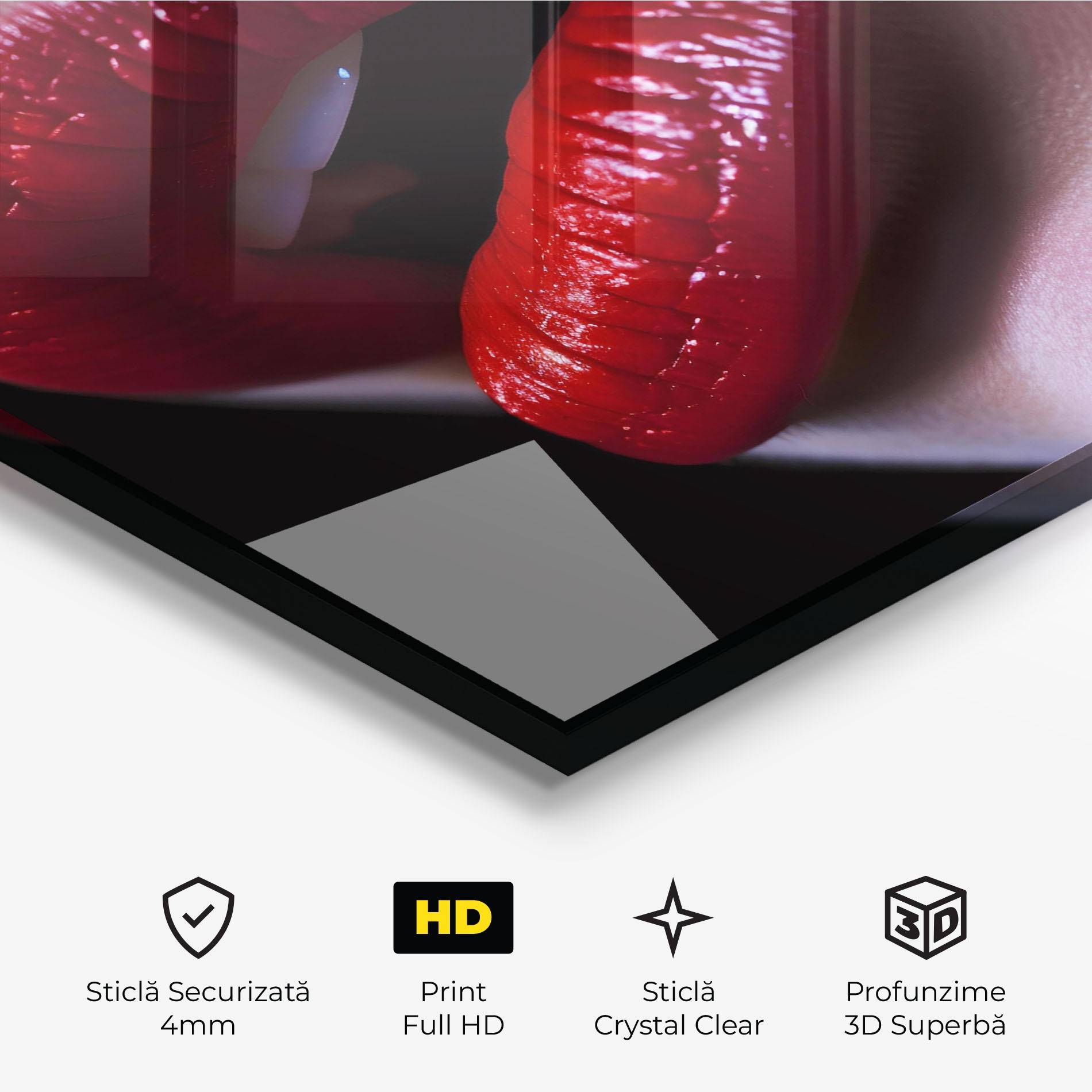 Tablou Sticla Close Up Woman mockup 3