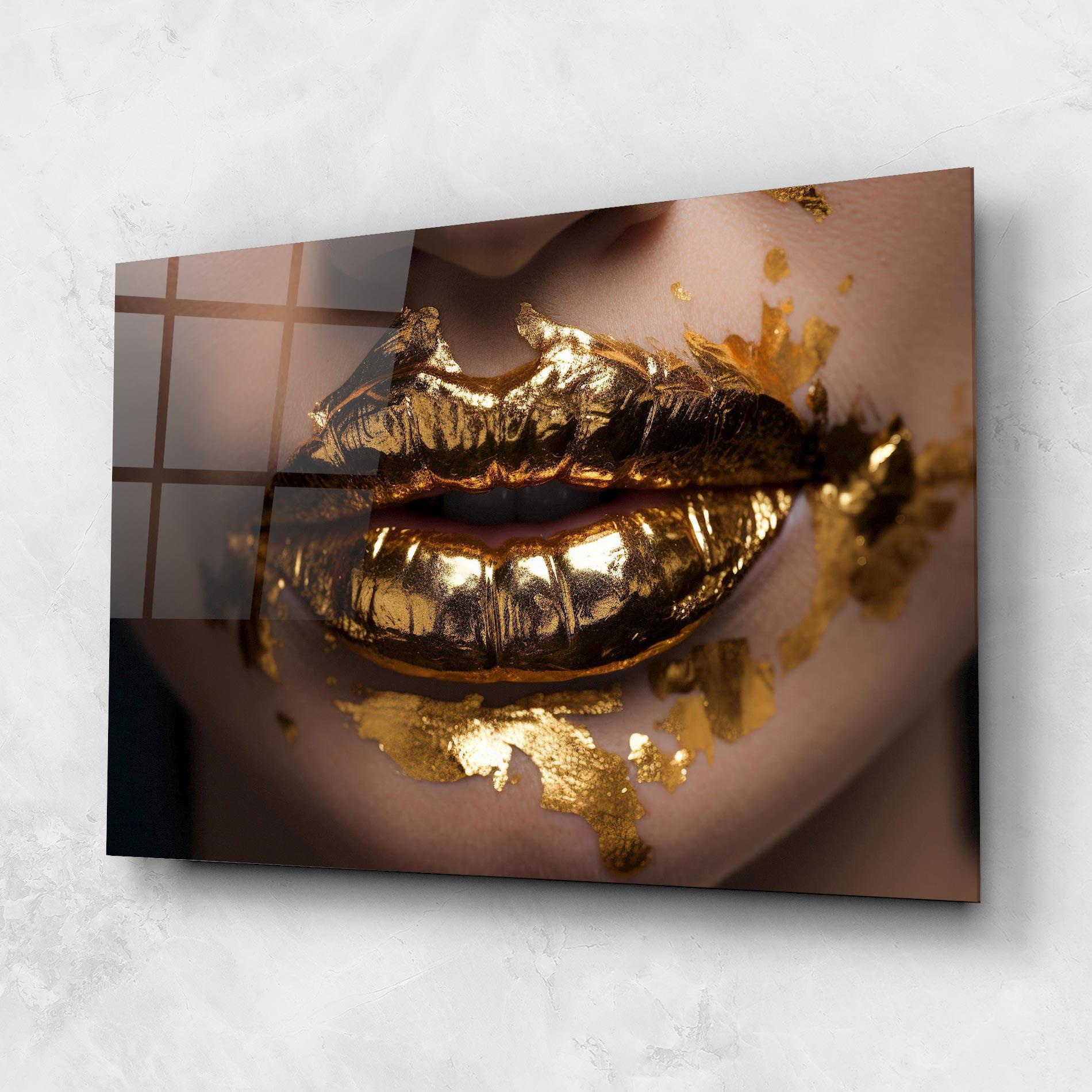 Tablou Sticla Close Gold Lips mockup 1