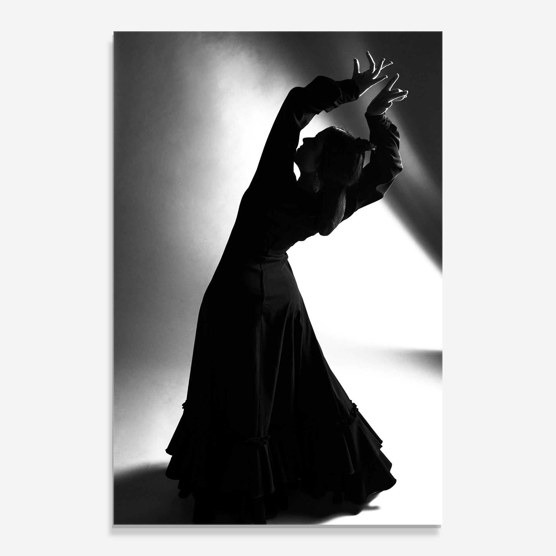 Tablou Sticla Full Shot Dancer mockup 0