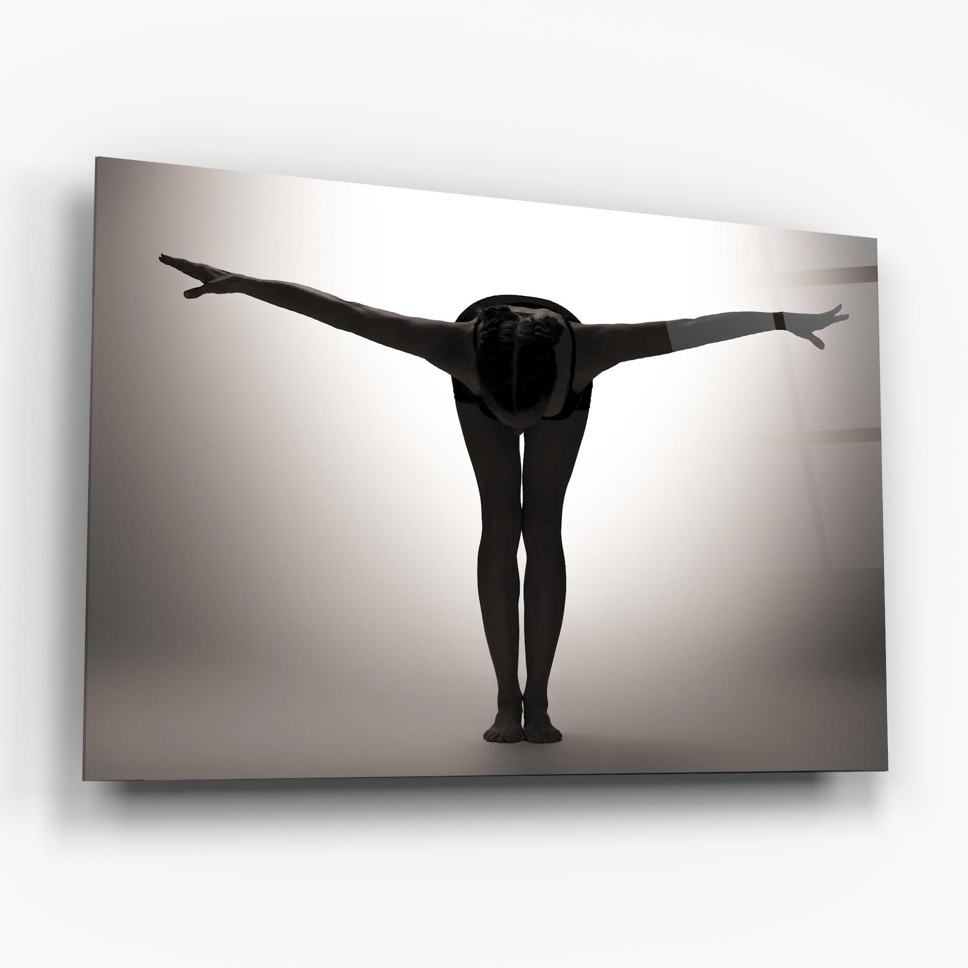 Hands Apart mockup 6