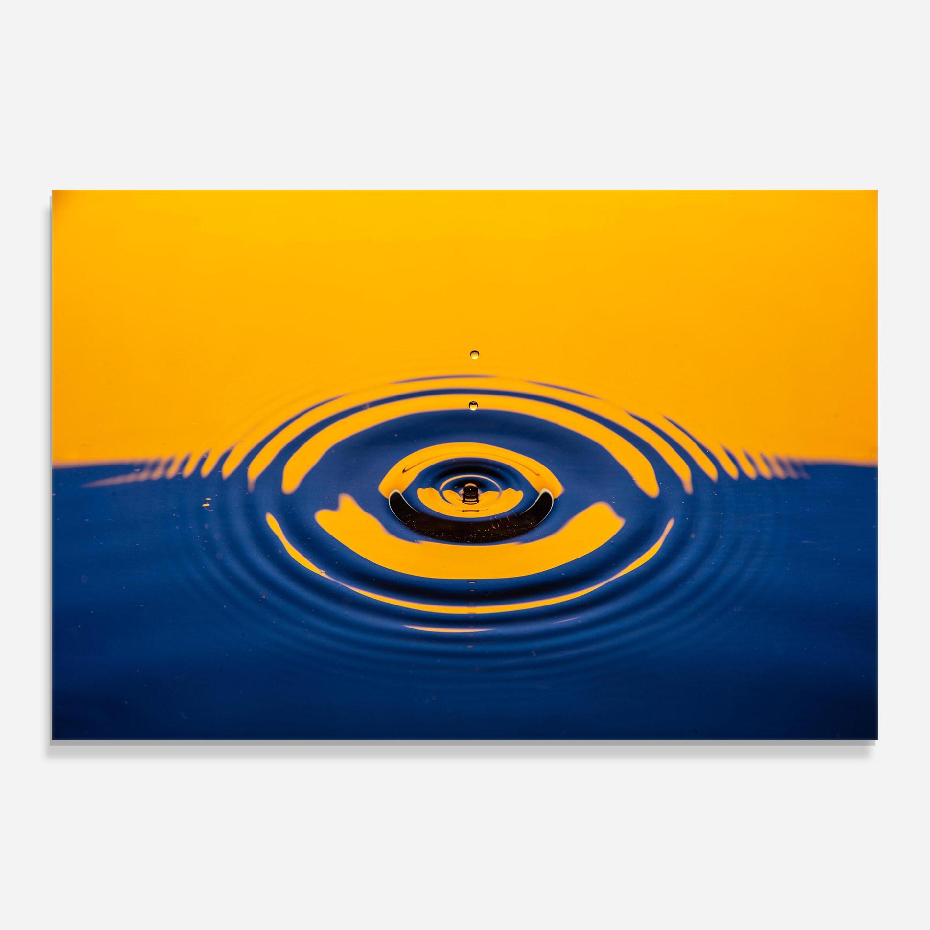 Tablou Sticla Yellow Blue Drop mockup 0
