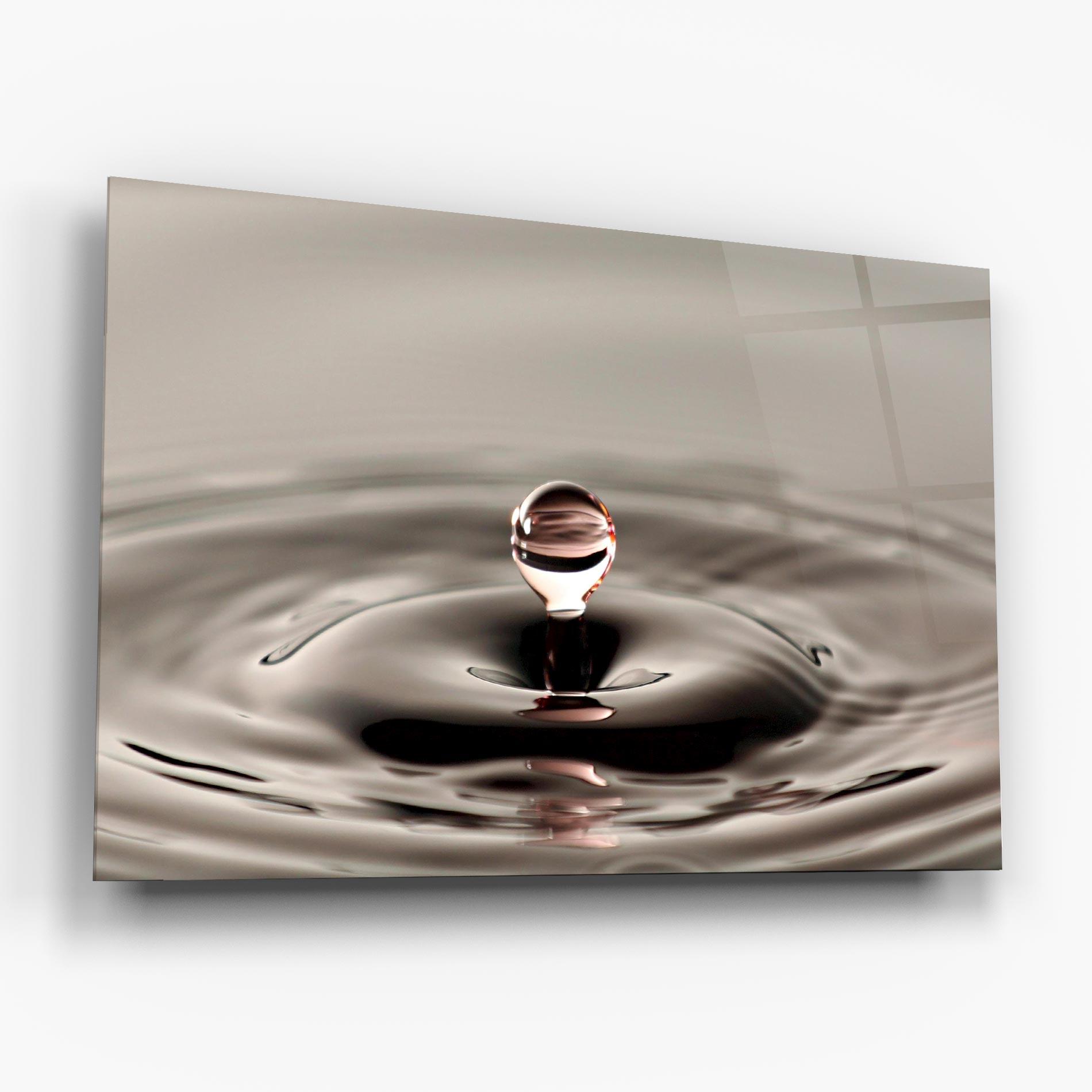 Tablou Sticla Close Red Water Drop mockup 6