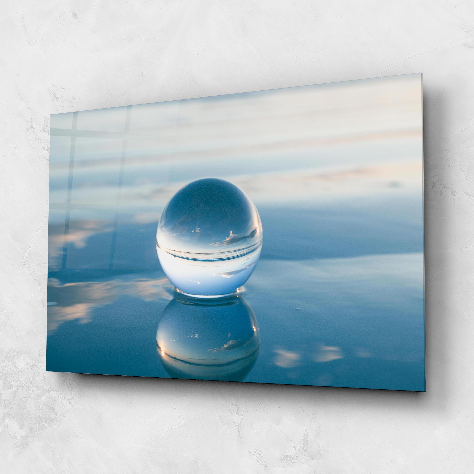 Tablou Sticla Crystal Ball Reflecting mockup 1