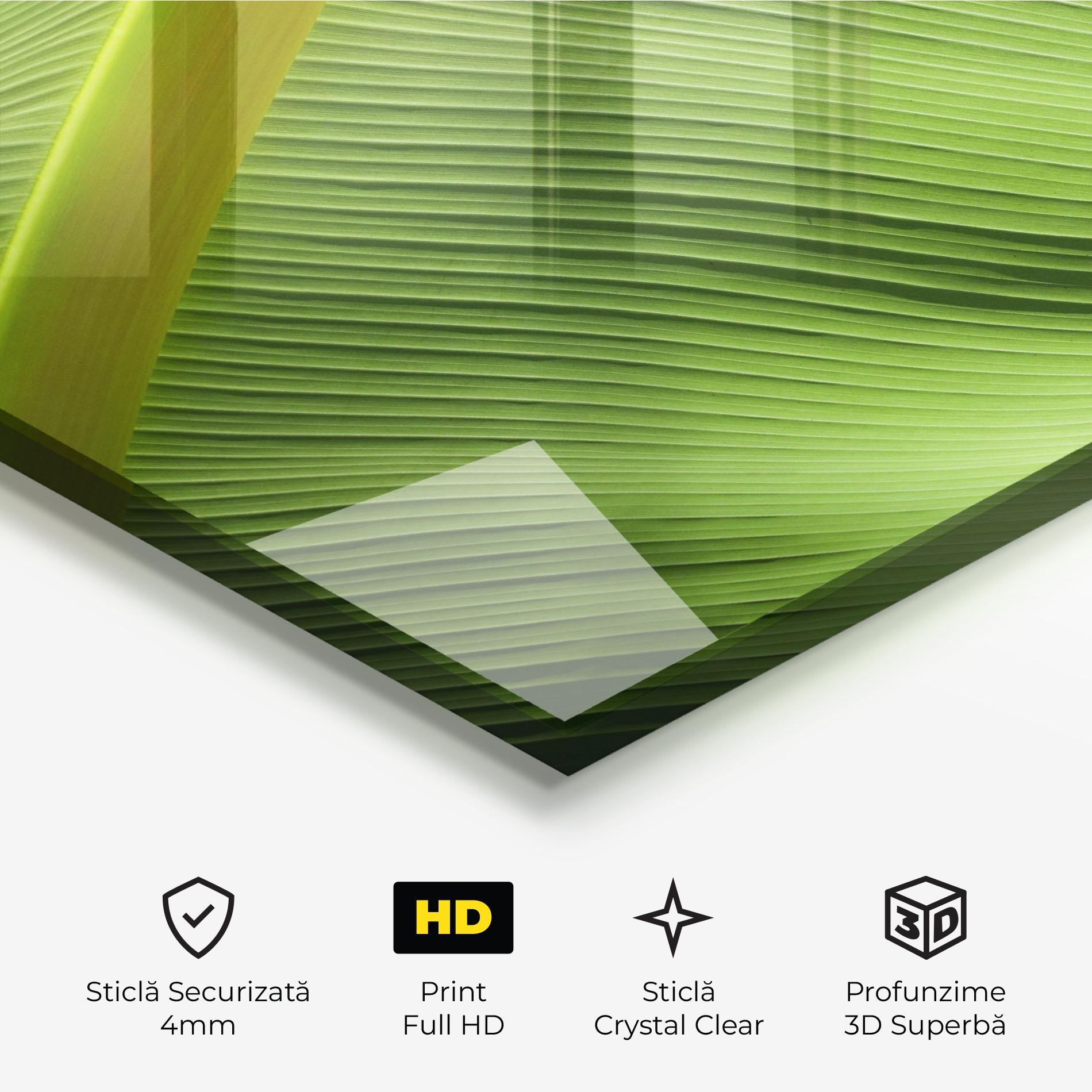 Tablou Sticla Leaf Green Close Up mockup 3