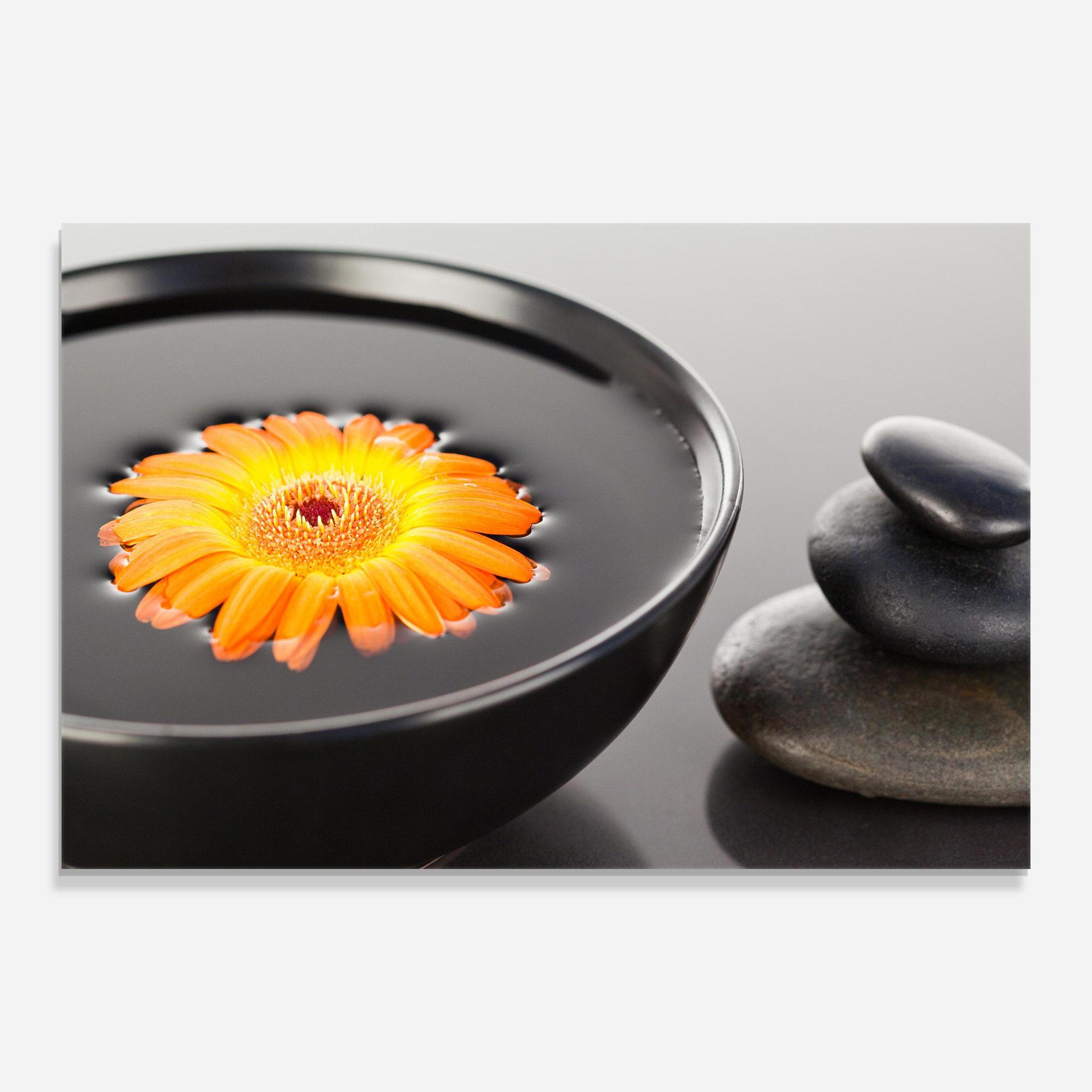Tablou Sticla Orange Flower Stones mockup 0