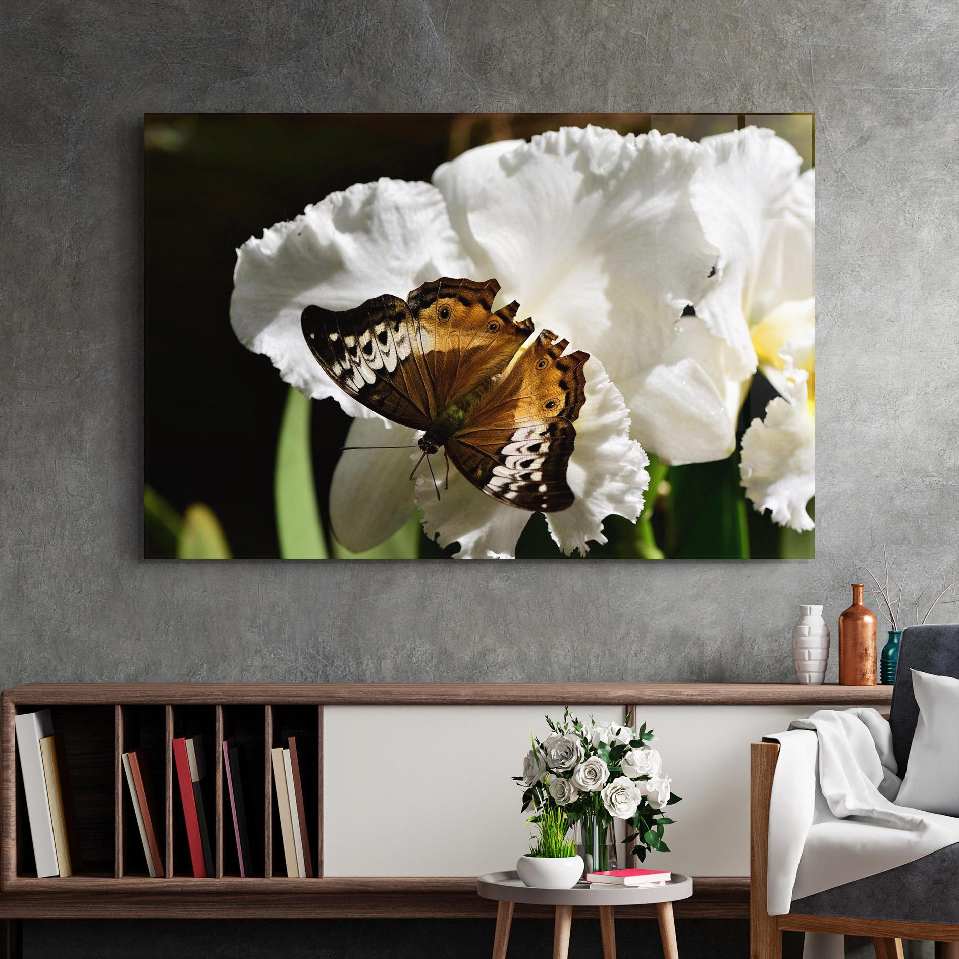 Tablou Sticla Butterfly Exotic Plant mockup 2