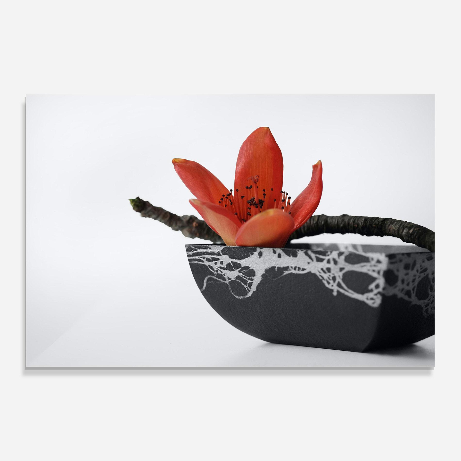 Tablou Sticla Black Marble Vase mockup 0