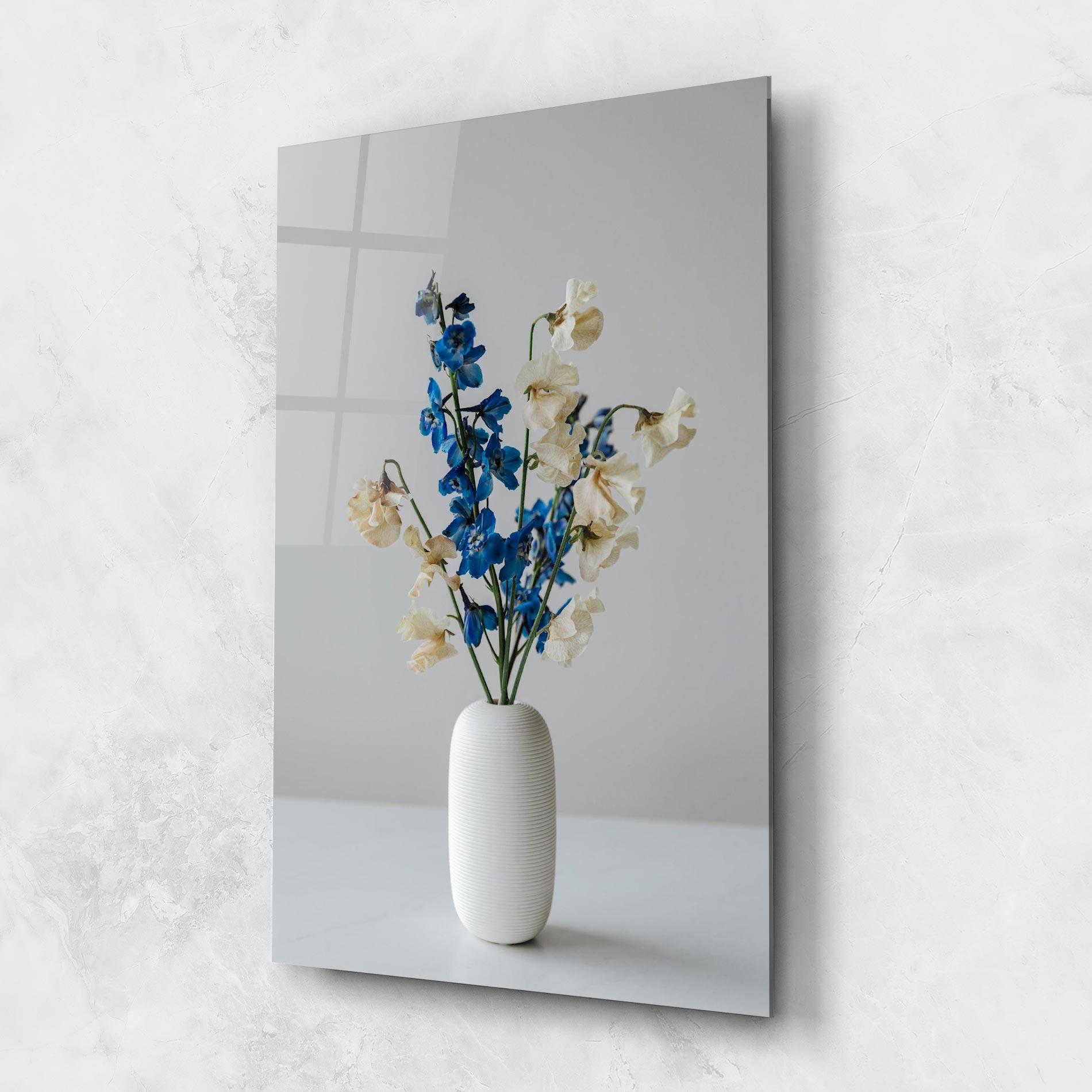 Tablou Sticla Blue White Vase mockup 1