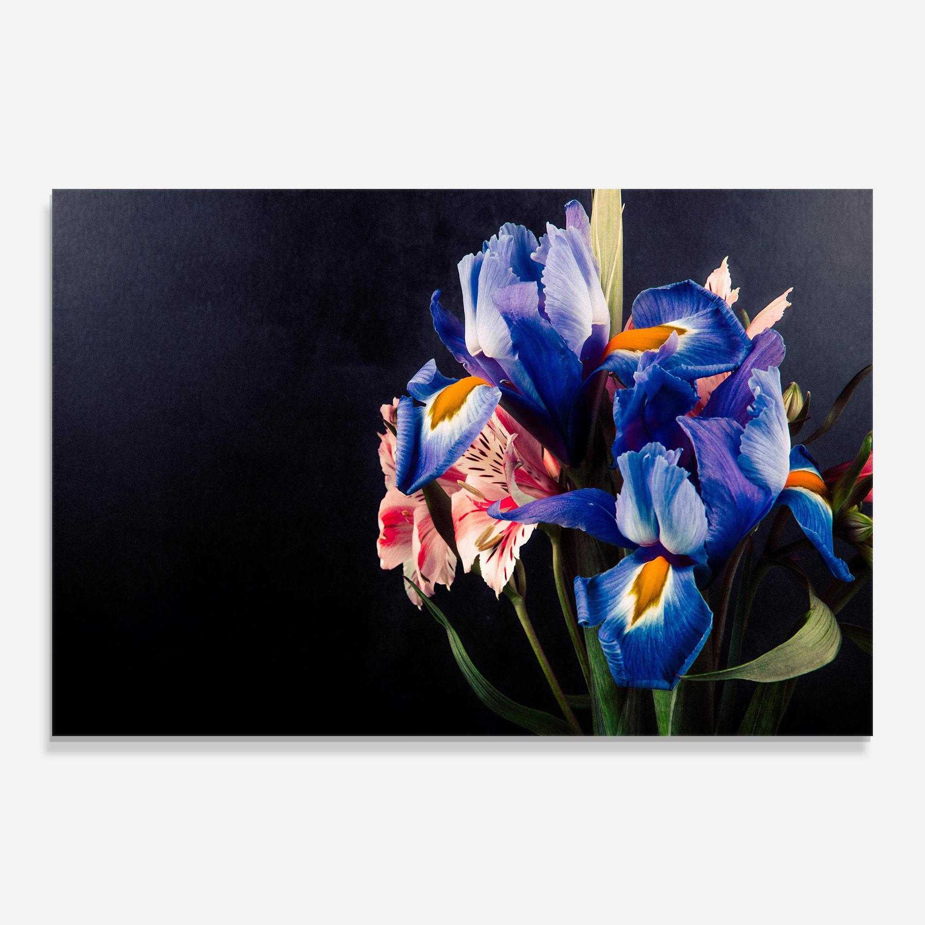 Tablou Sticla Iris Bouquet mockup 0