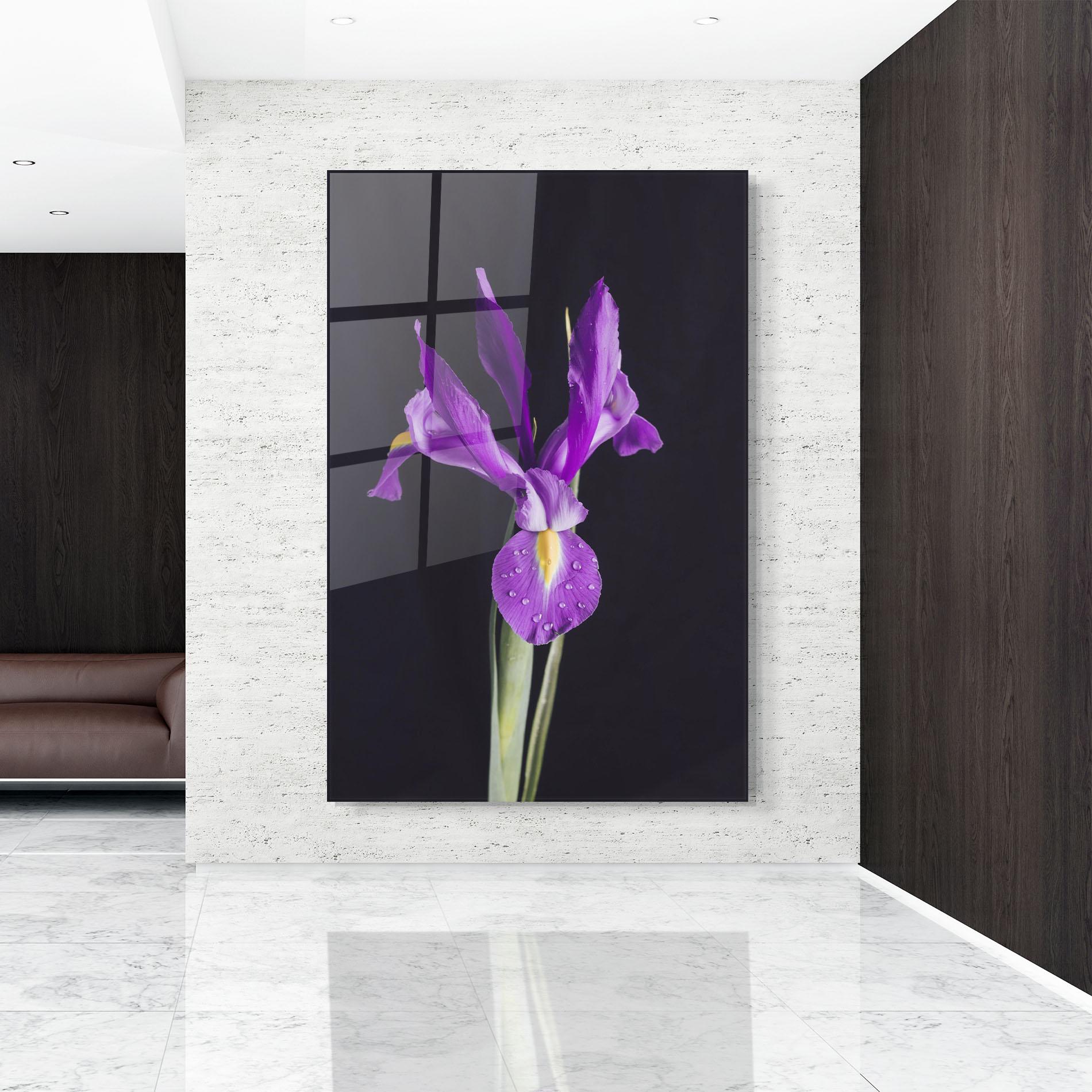 Tablou Sticla Fresh Purple Iris mockup 9