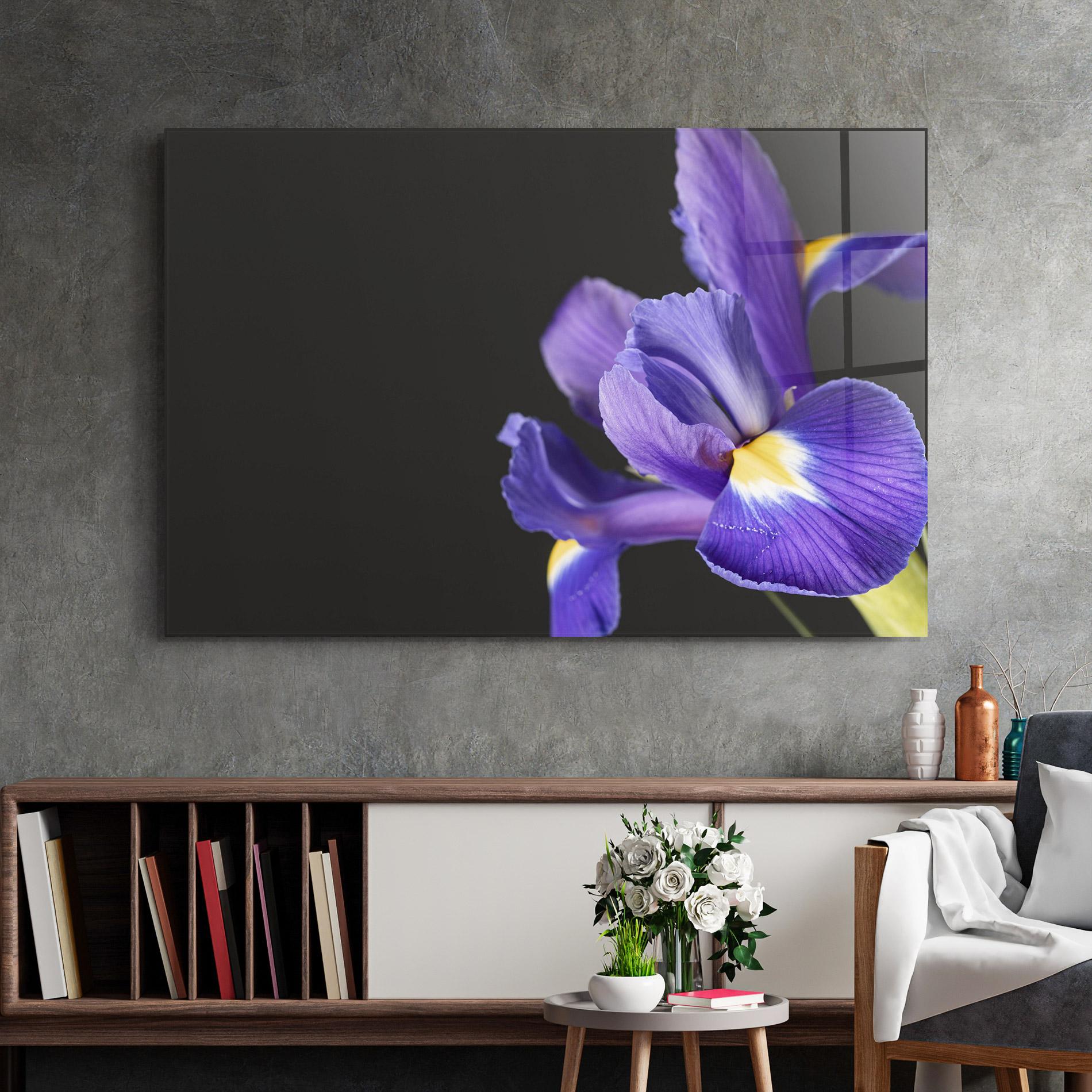 Tablou Sticla Iris On Black mockup 2
