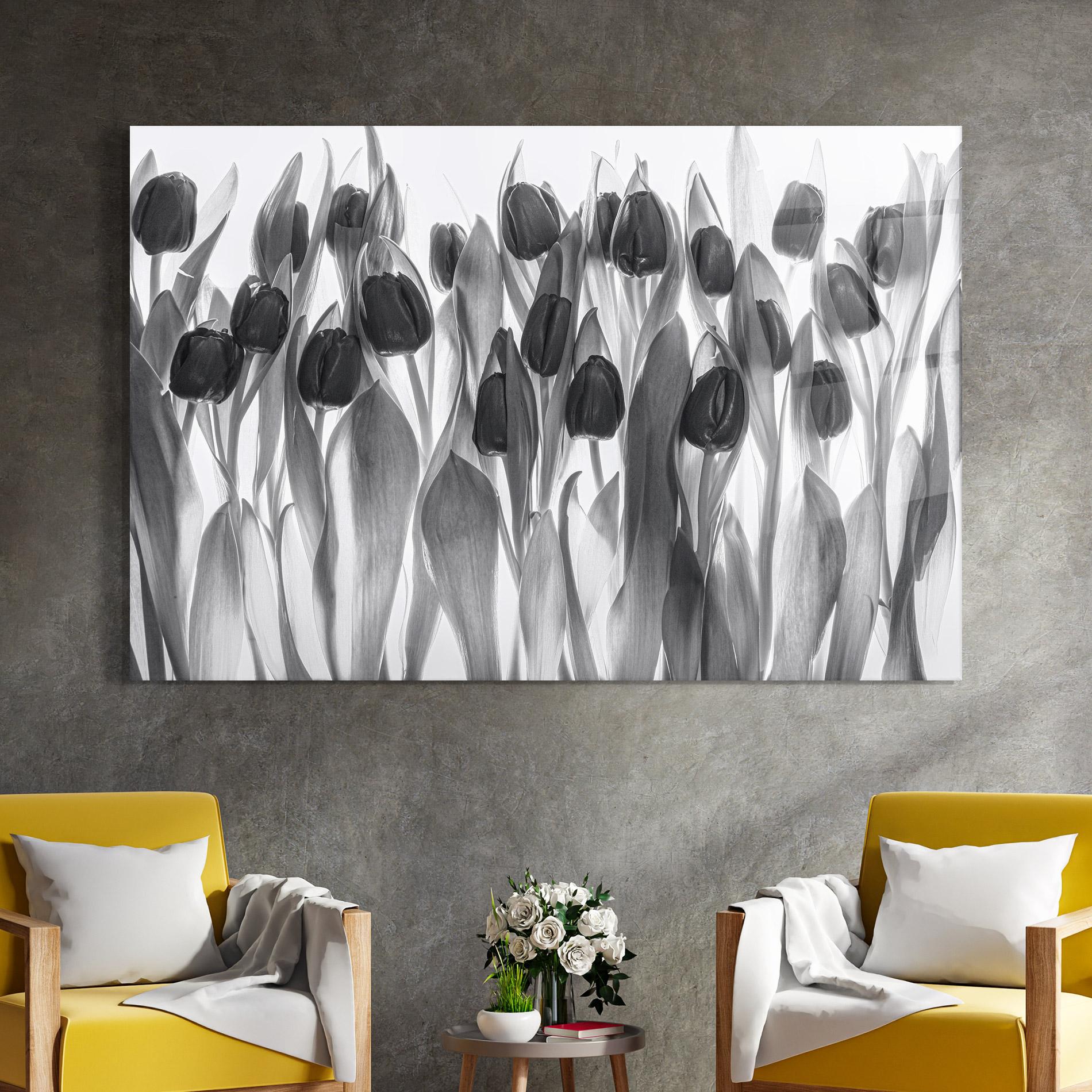 Tablou Sticla Grey Tulips mockup 4