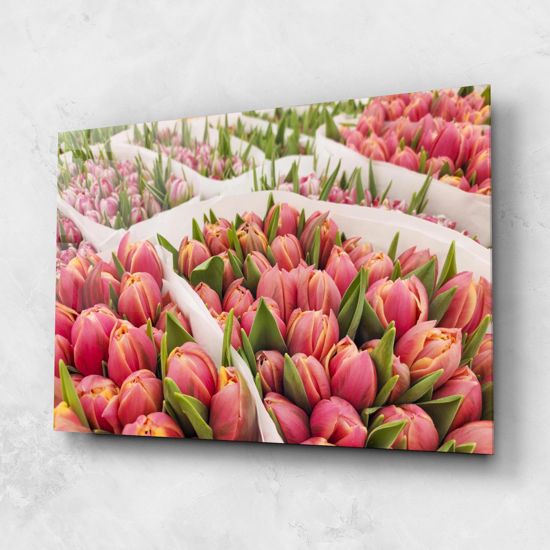 Tablou Sticla Pretty Pink Tulips Bouquet mockup 1