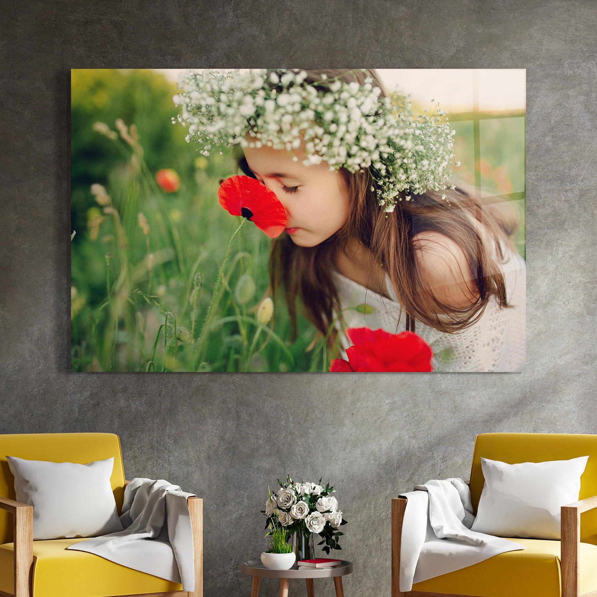 Tablou Sticla Girl With Poppies mockup 4