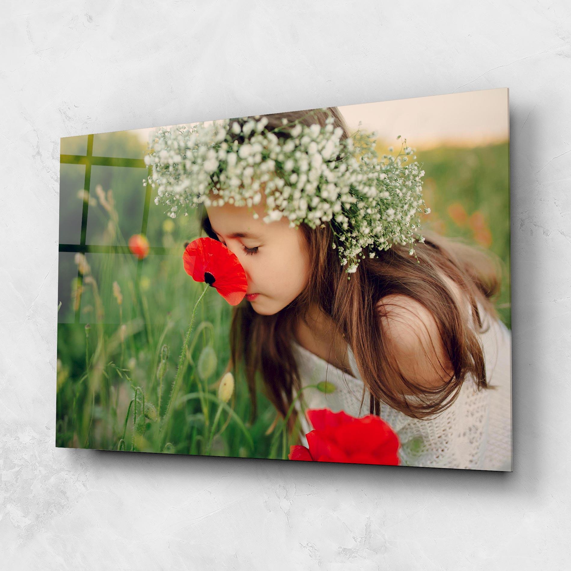 Tablou Sticla Girl With Poppies mockup 1