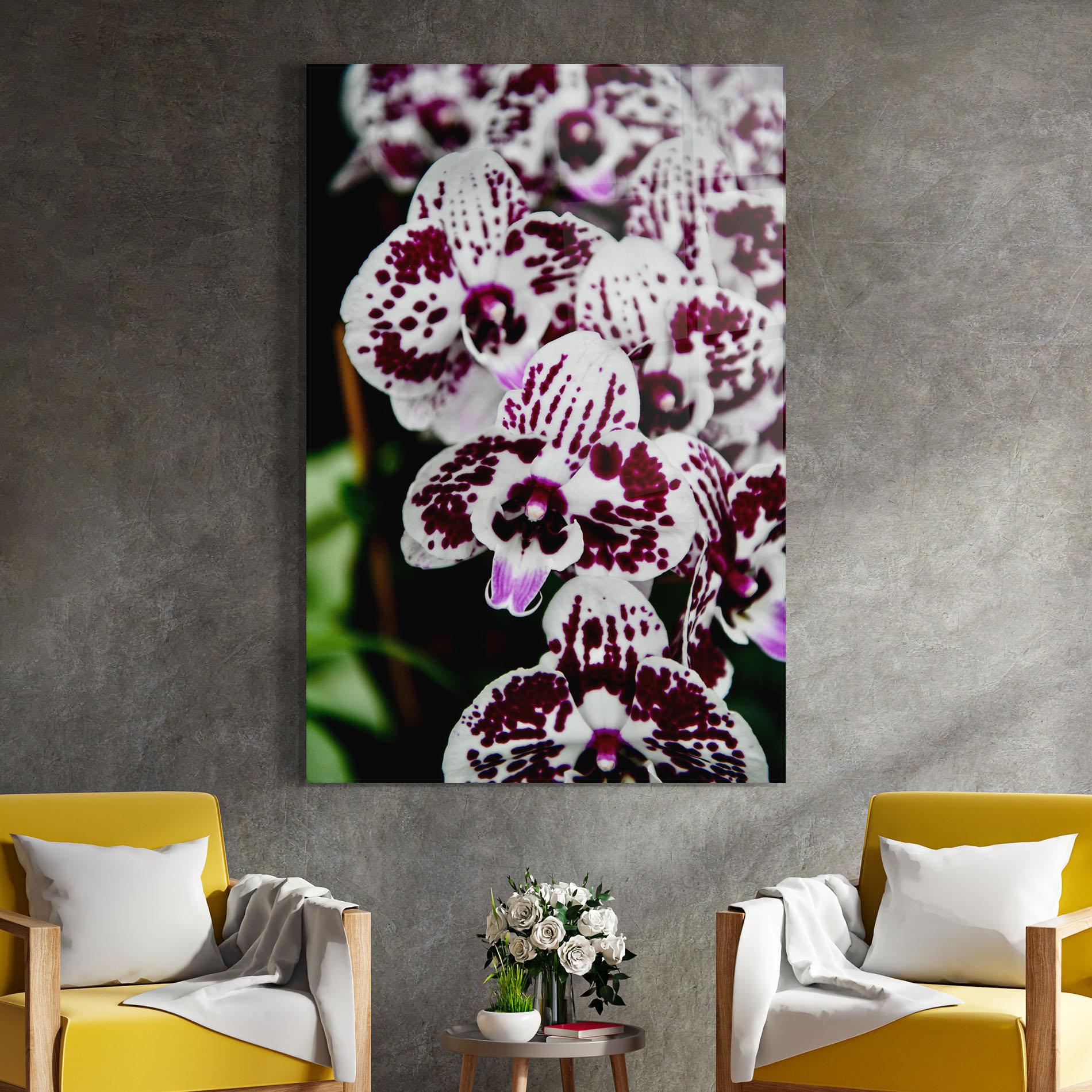 Tablou Sticla Dark Purple Orchids mockup 4