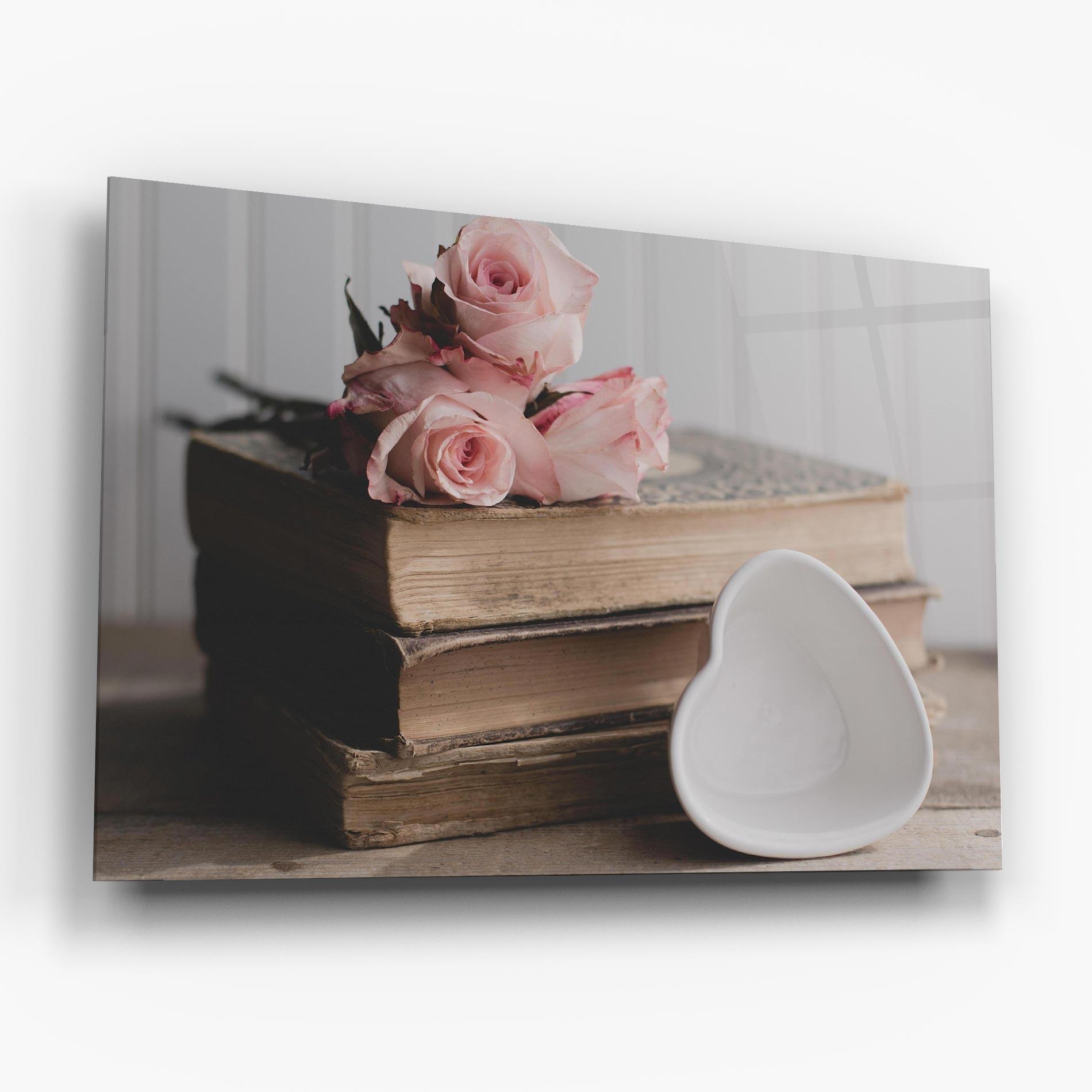 Tablou Sticla Books With Roses mockup 6
