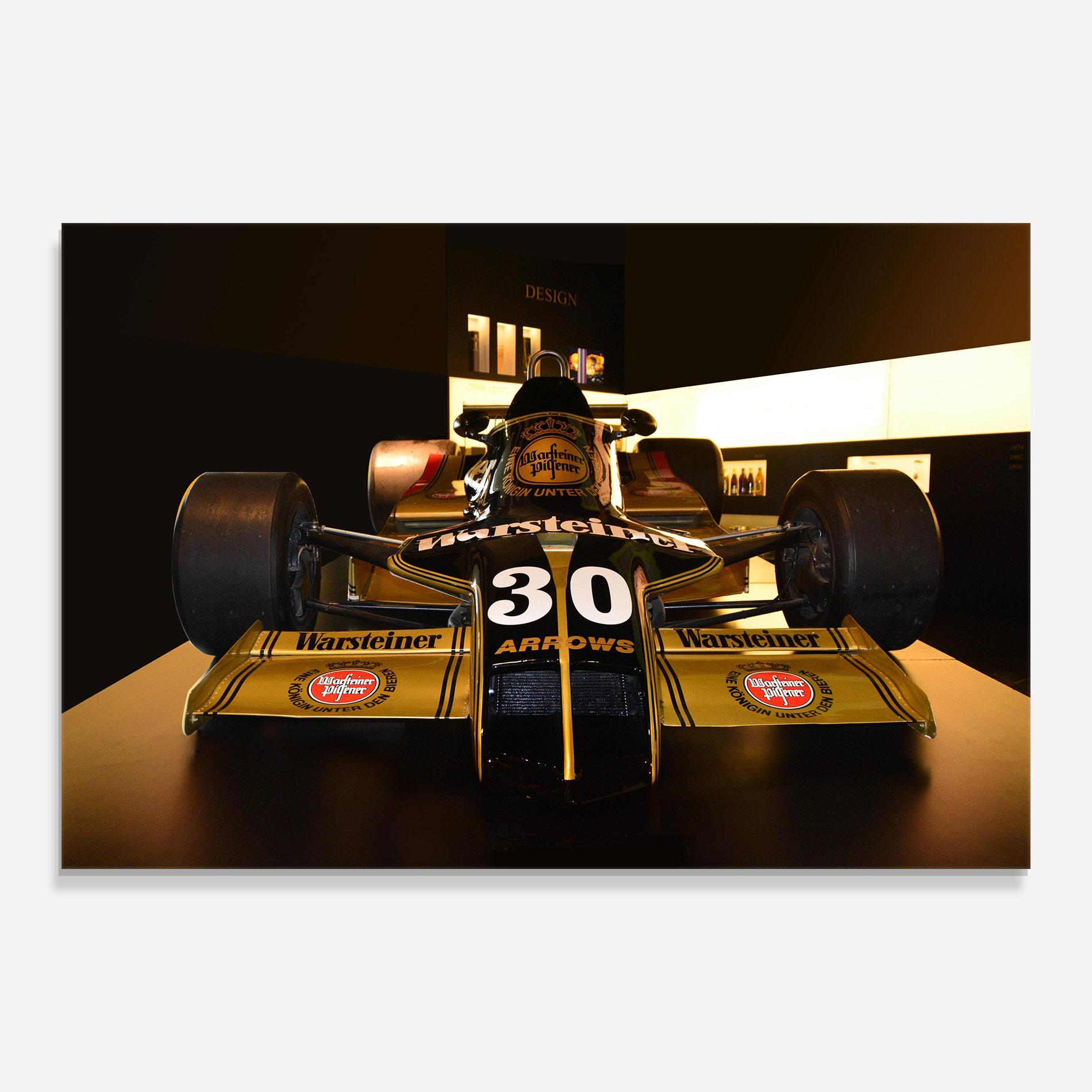 Tablou Sticla Formula 1 Car Color mockup 0