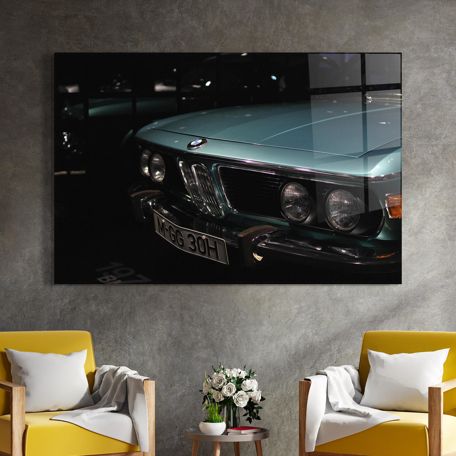 Tablou Sticla Old Bmw Headlight mockup 4