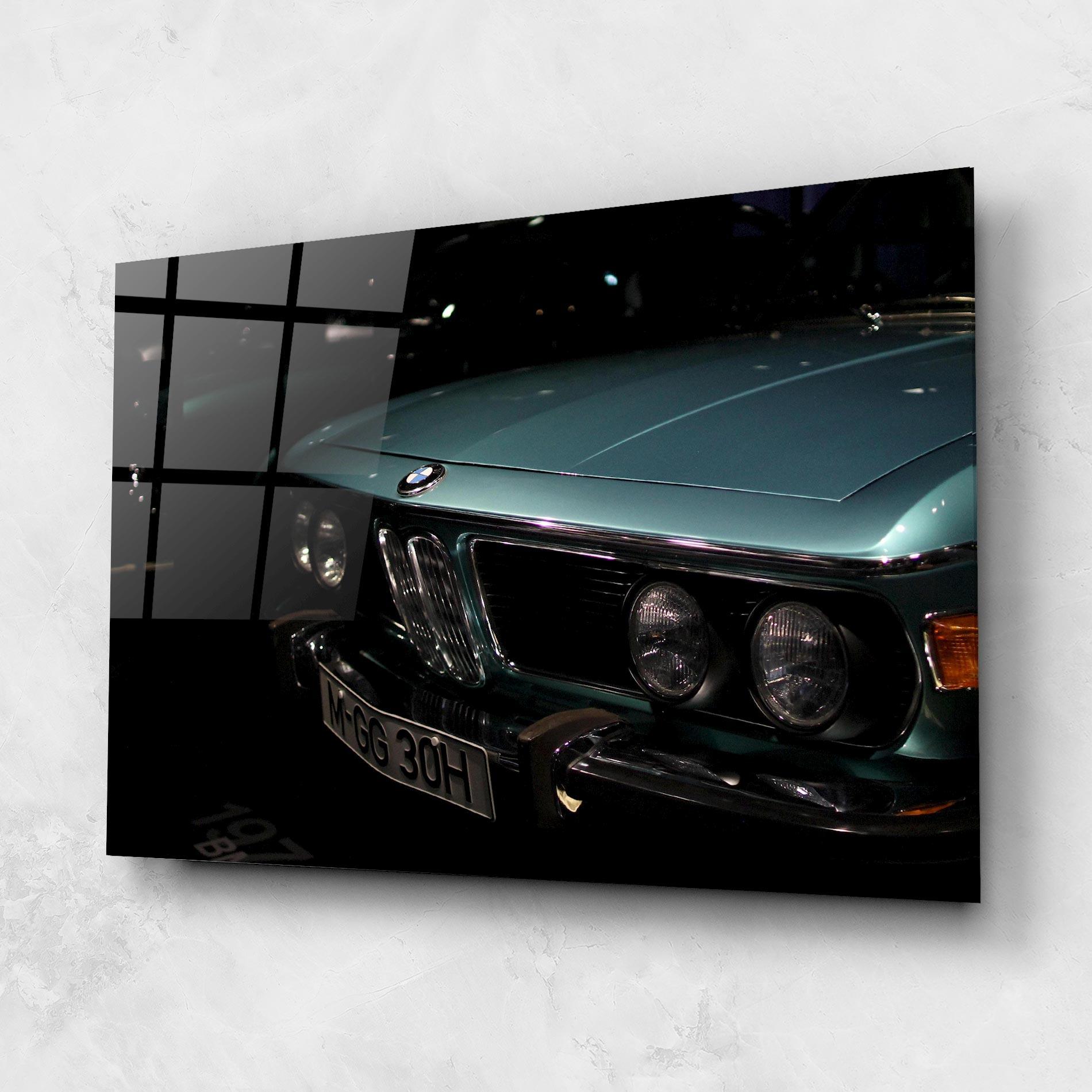 Tablou Sticla Old Bmw Headlight mockup 1