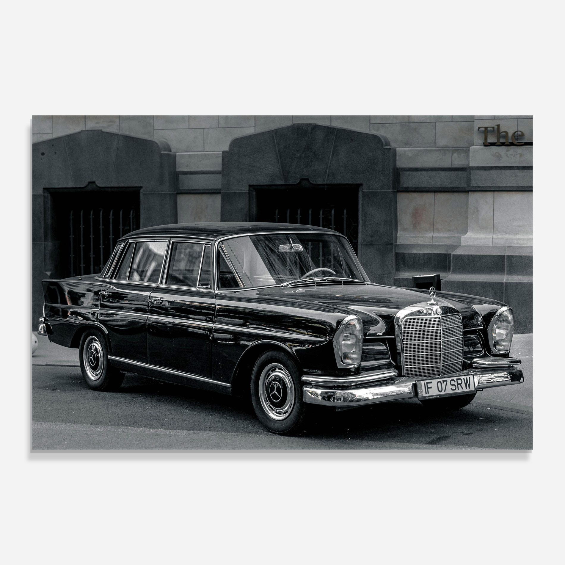 Pretty Classic Car mockup 0