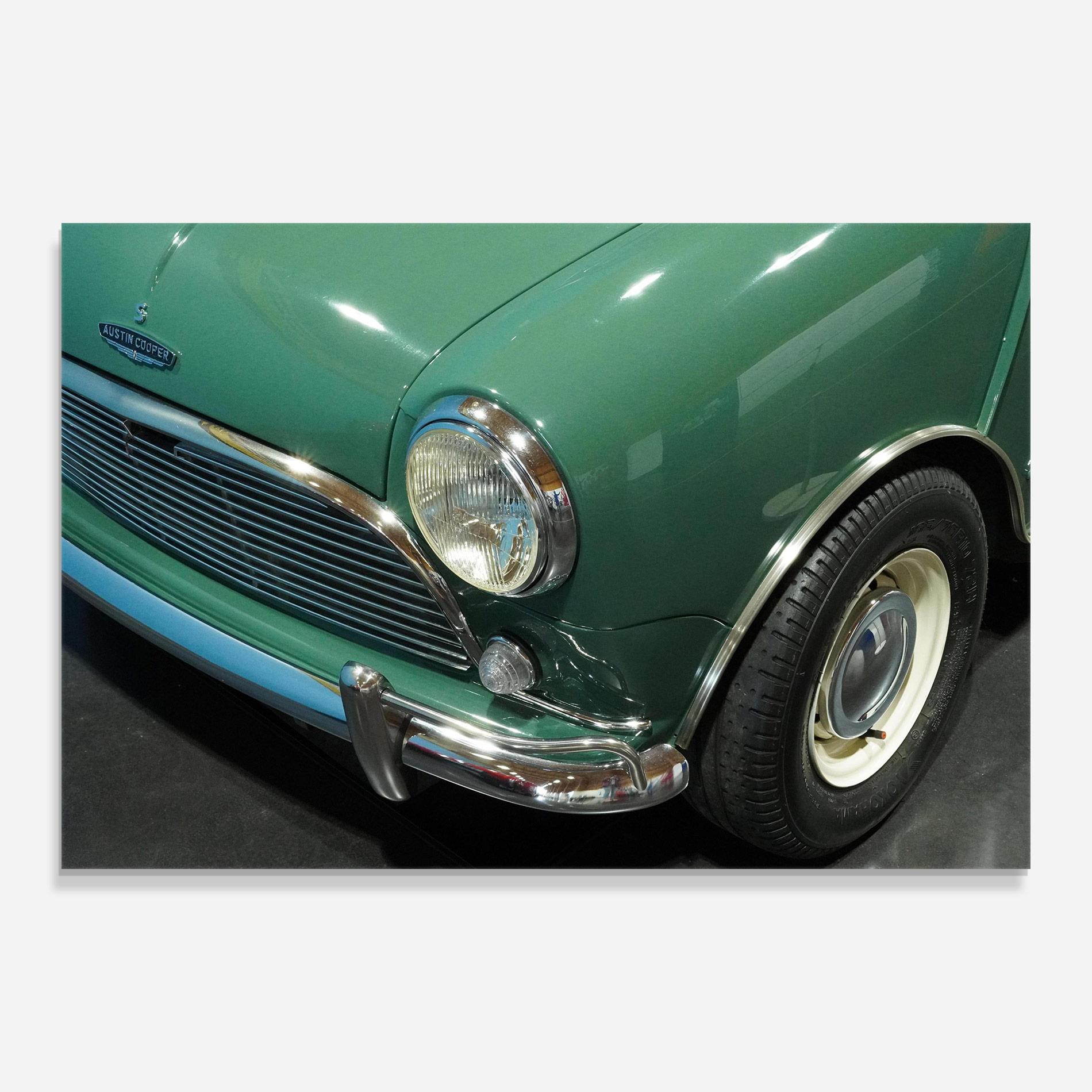 Tablou Sticla Pretty Green Car mockup 0