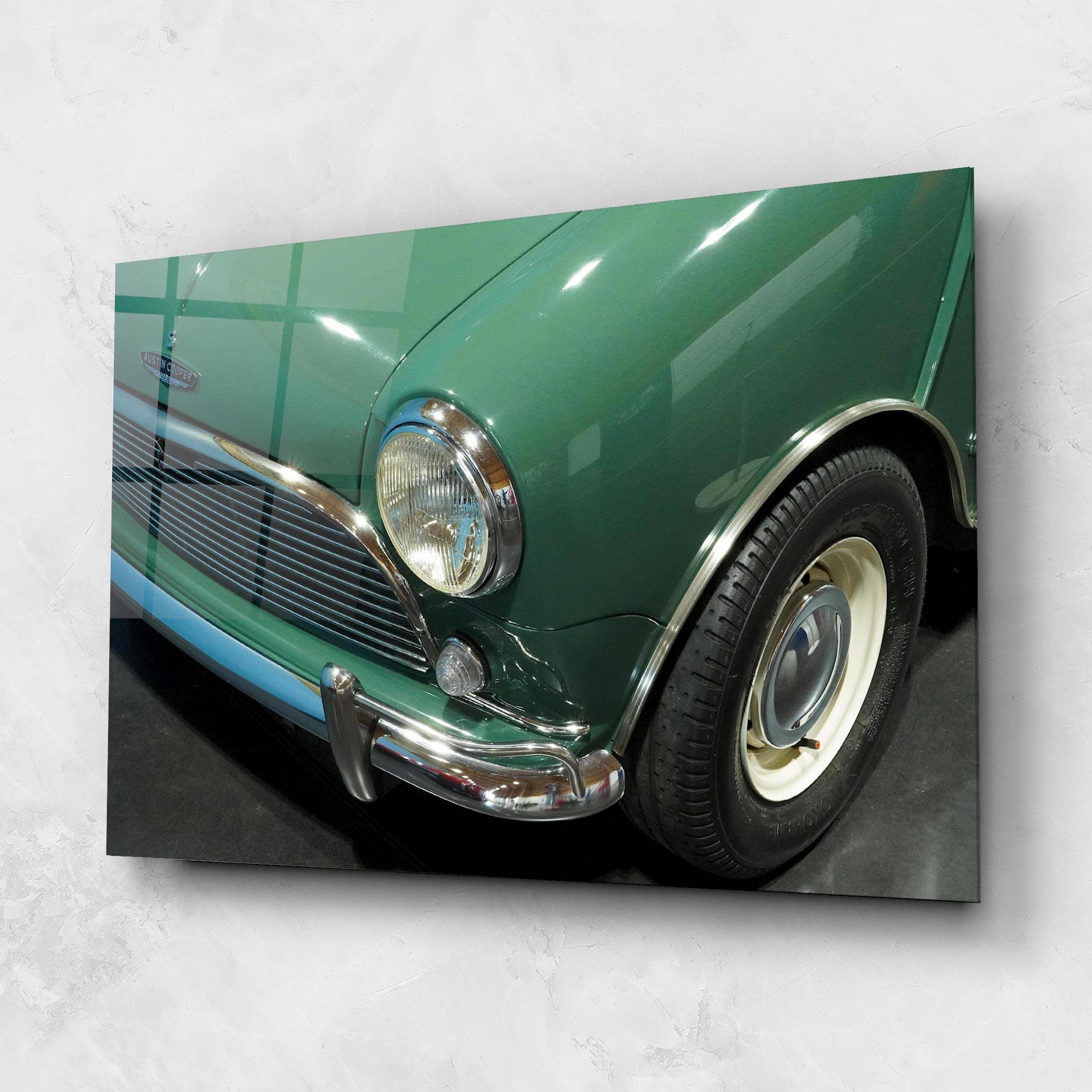 Tablou Sticla Pretty Green Car mockup 1