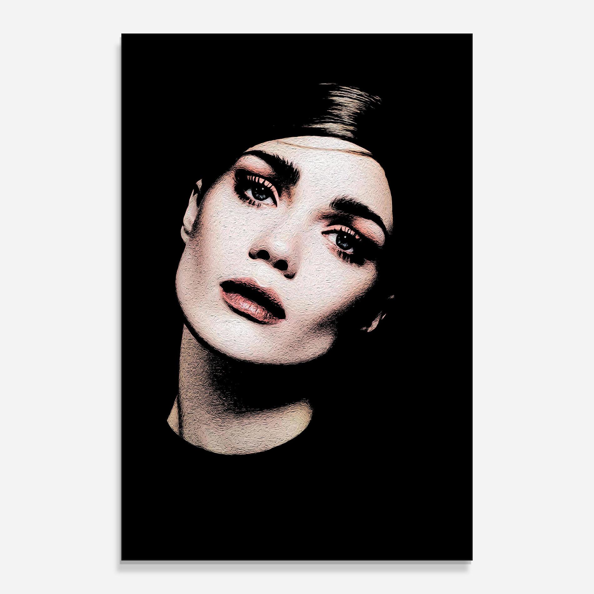 Tablou Sticla Blue Eyes Lady mockup 0