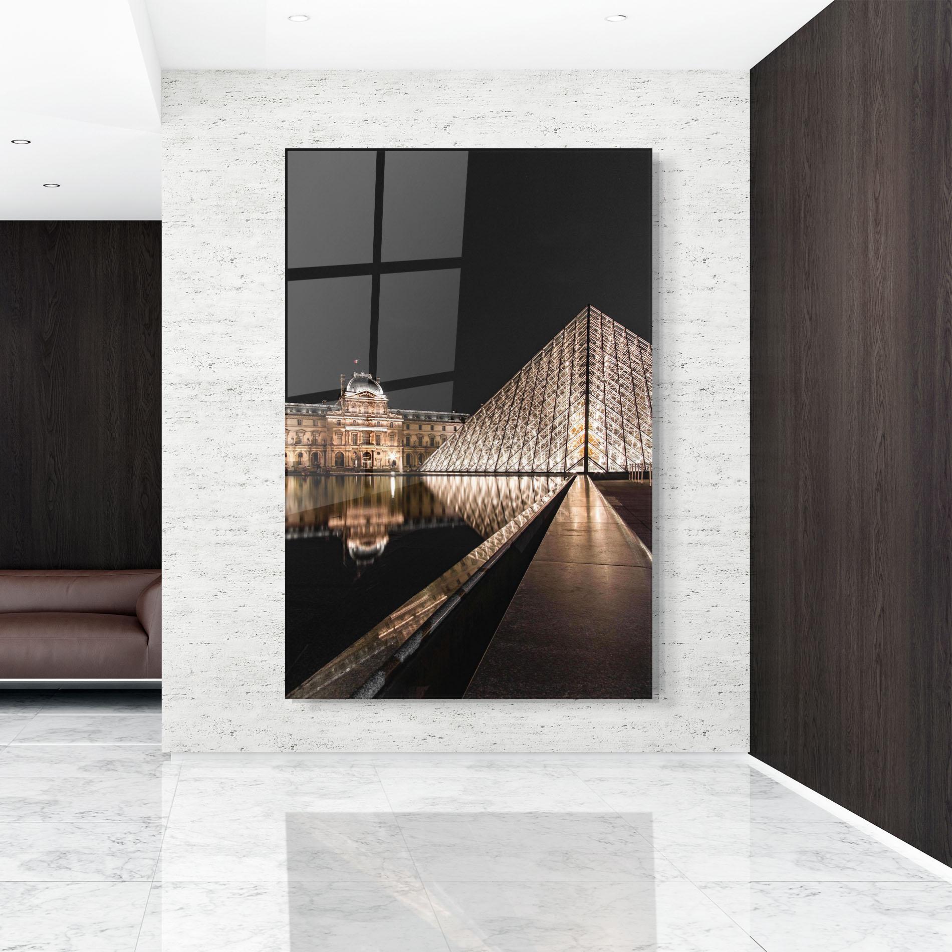 Tablou Sticla Louvre Night mockup 9