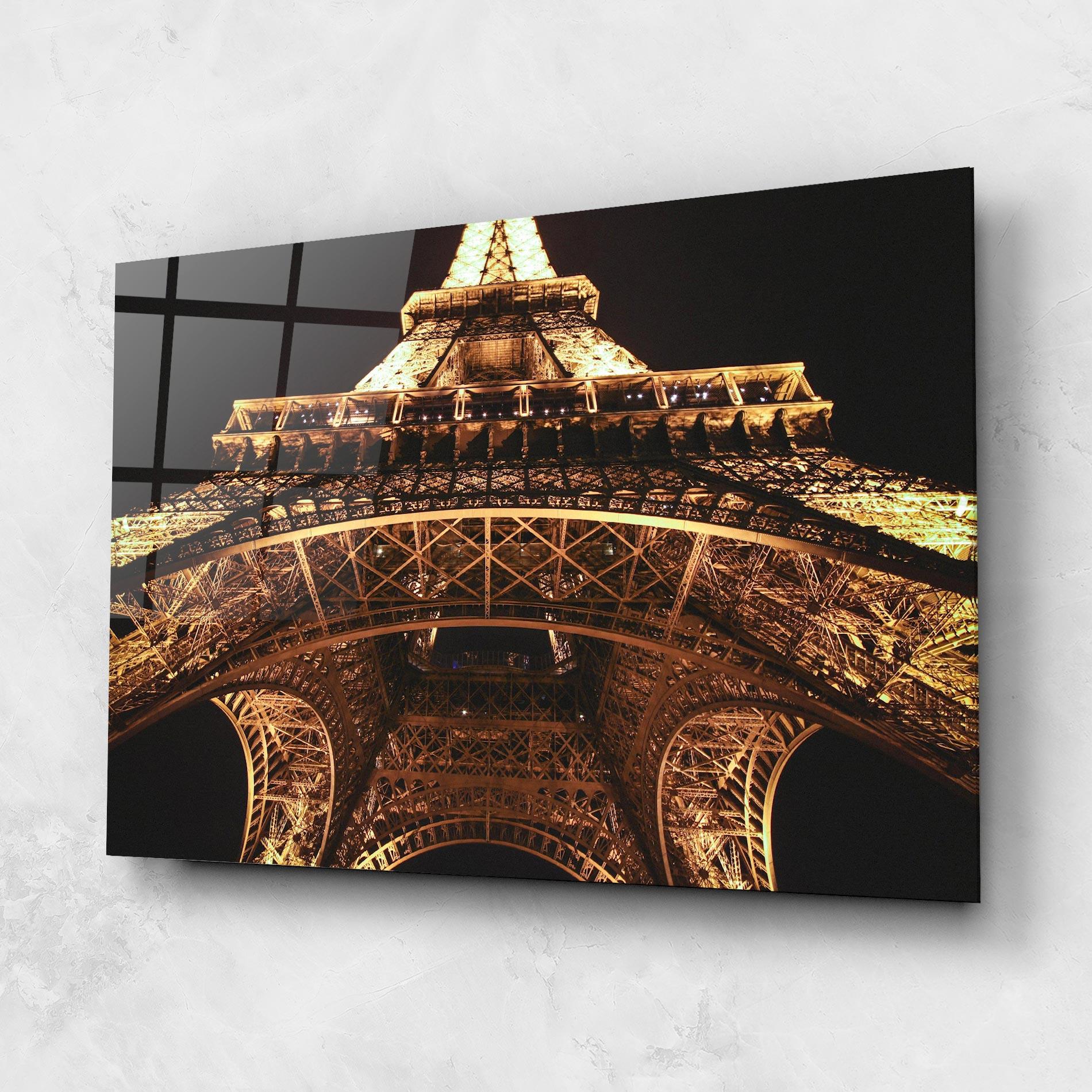 Tablou Sticla Eiffel Tower At Night mockup 1
