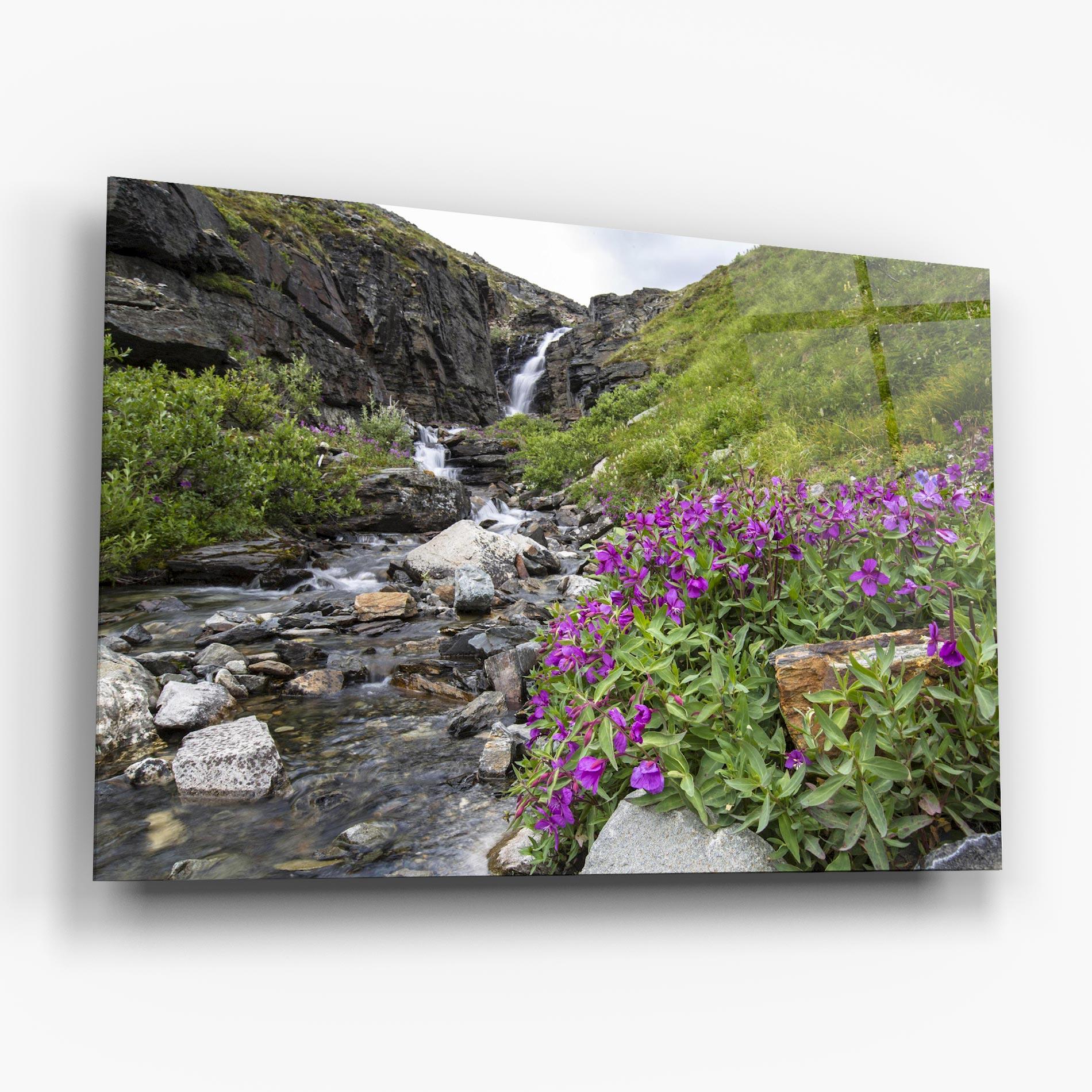 Tablou Sticla Purple Flowers Waterfall mockup 6