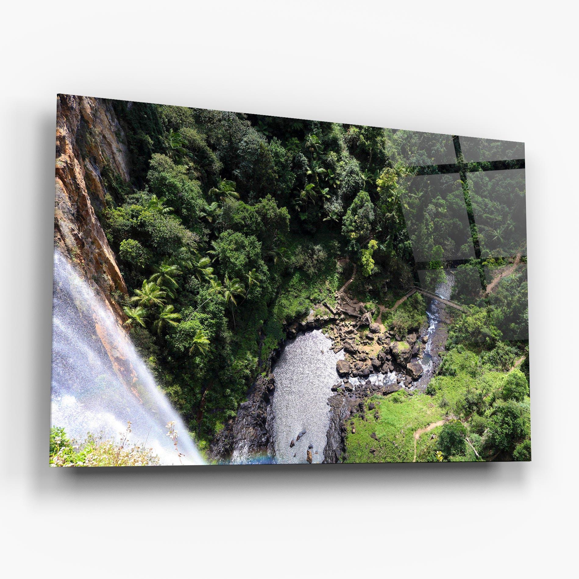 Tablou Sticla Top Waterfall View mockup 6