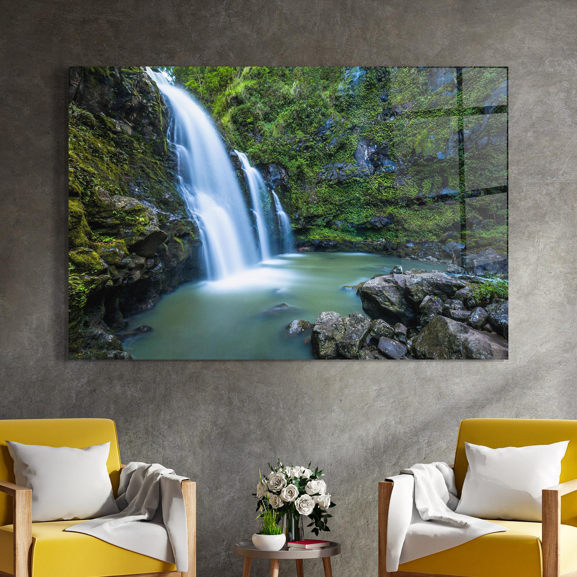 Tablou Sticla Swimming In Waterfall mockup 4