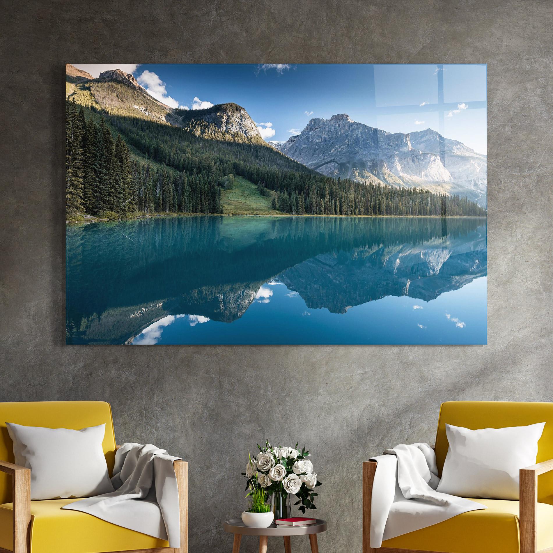 Tablou Sticla Beautiful Emerald Lake mockup 4