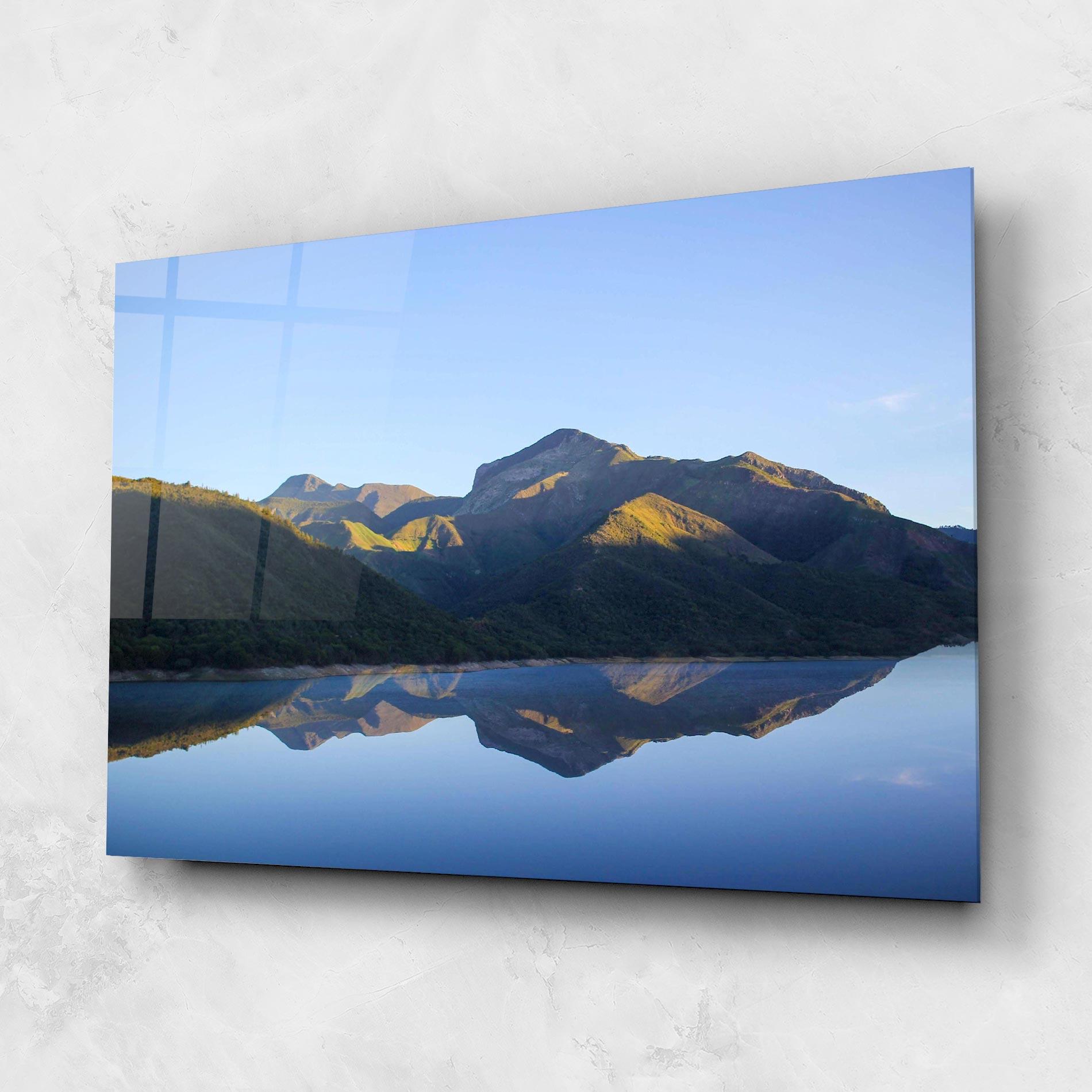 Tablou Sticla Blue Nice Lake mockup 1