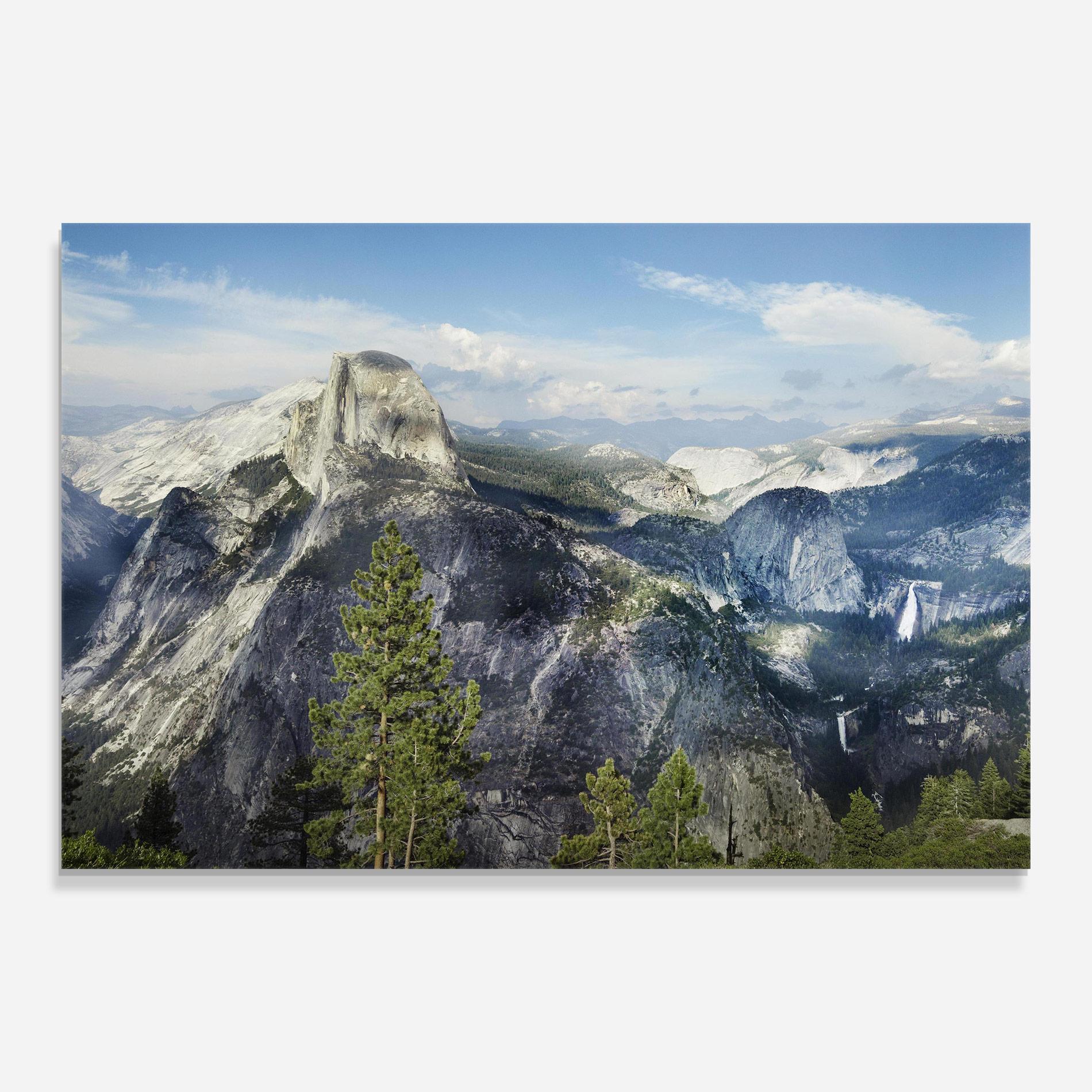 Tablou Sticla Foggy Day Mountain mockup 0