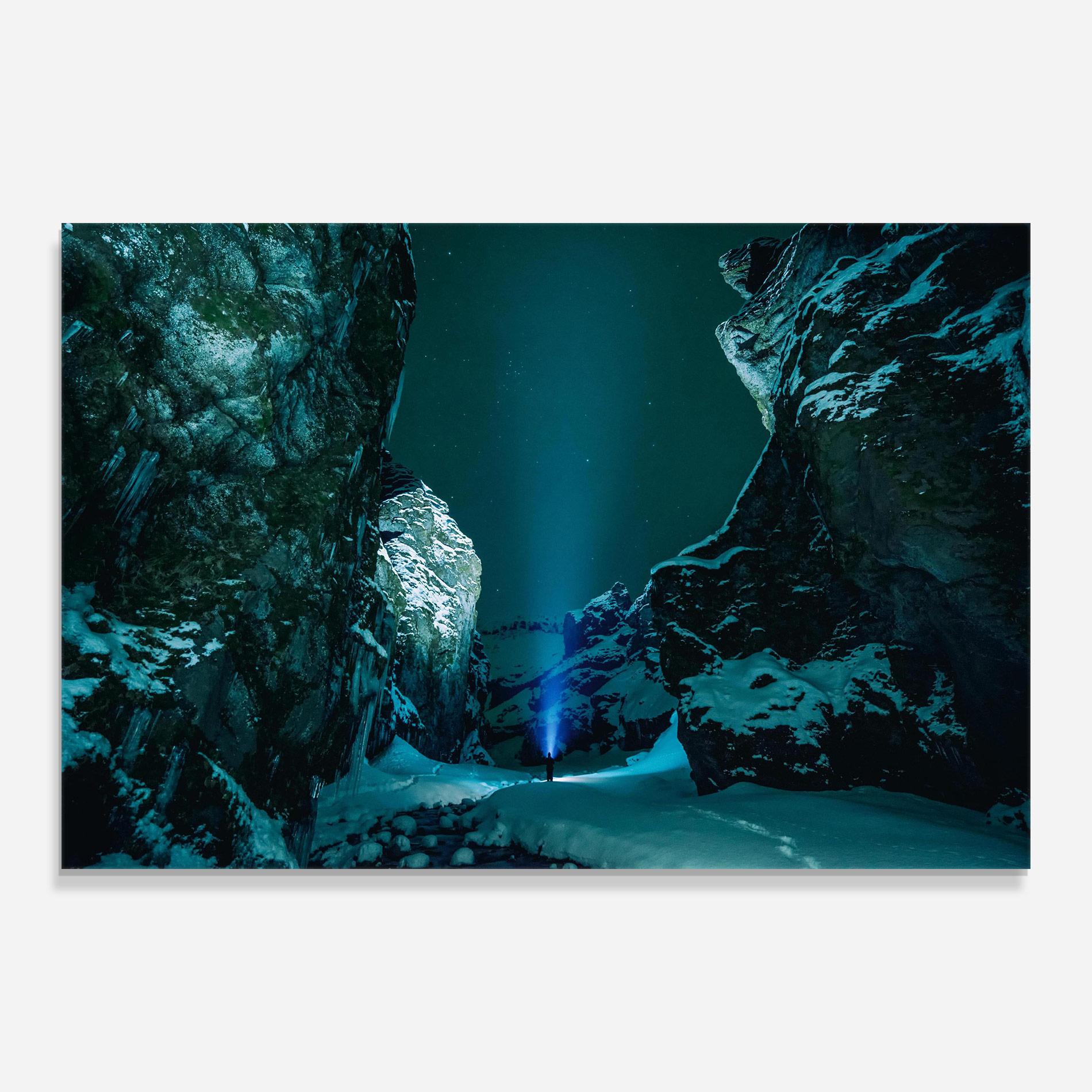 Tablou Sticla Green Light Mountain mockup 0