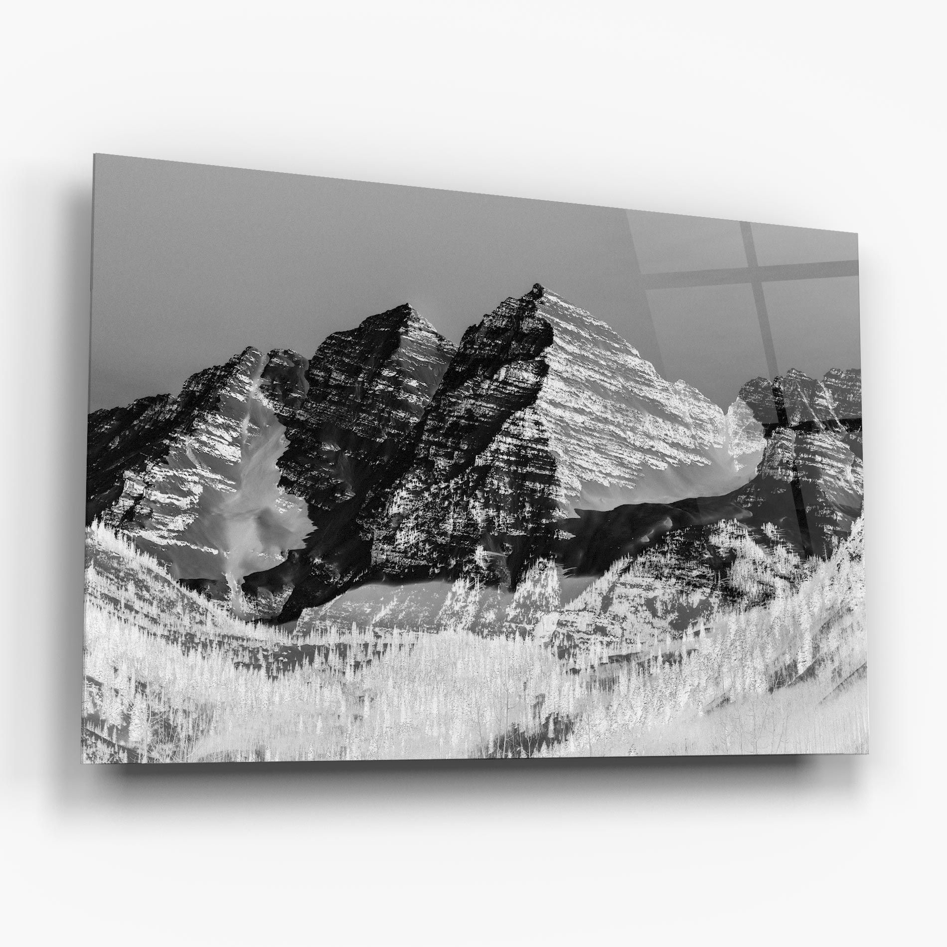 Green Shades Mountain mockup 6