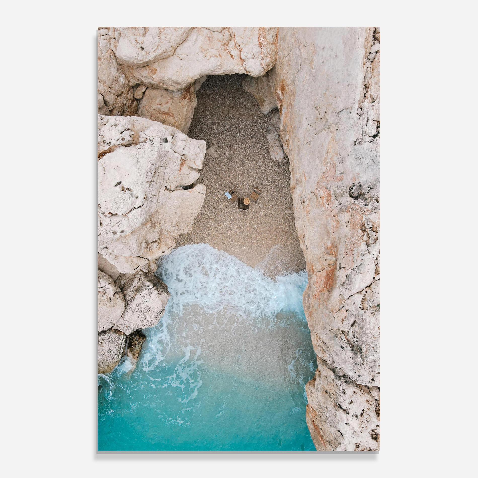 Tablou Sticla Private White Cave mockup 0