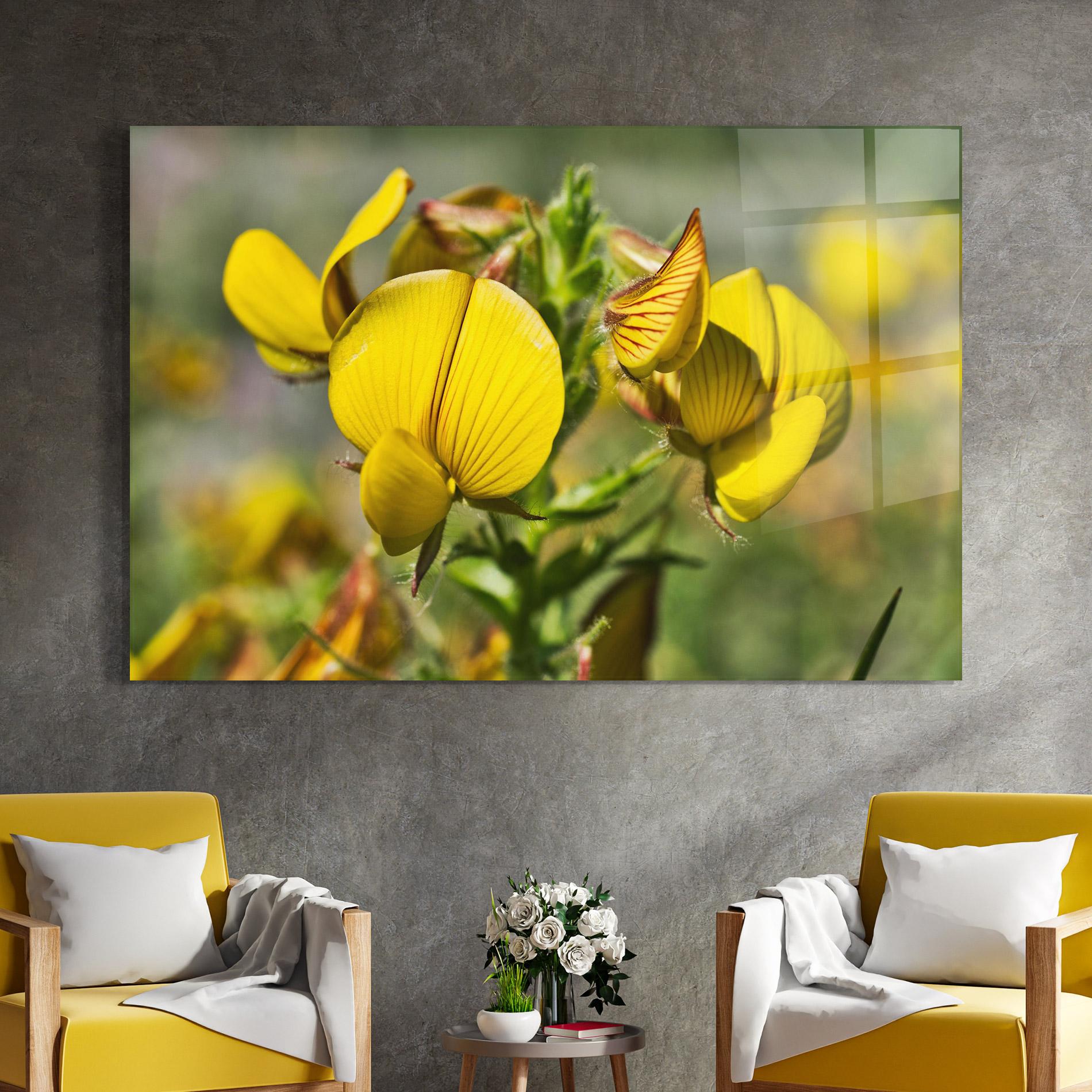 Tablou Sticla Pretty Spring Yellow Flower mockup 4