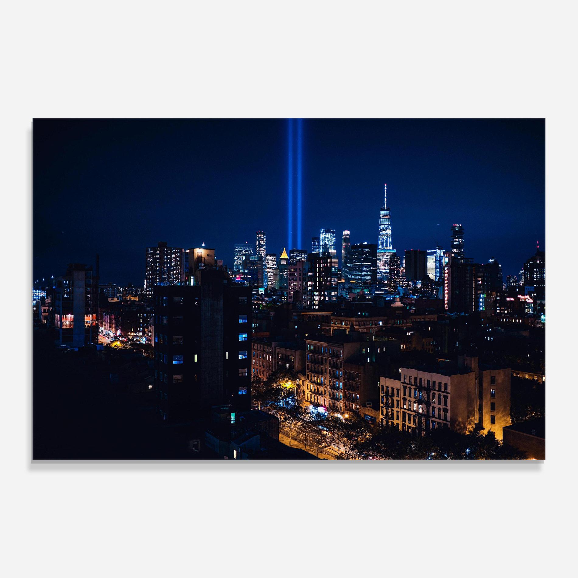 Tablou Sticla Blue Light City mockup 0