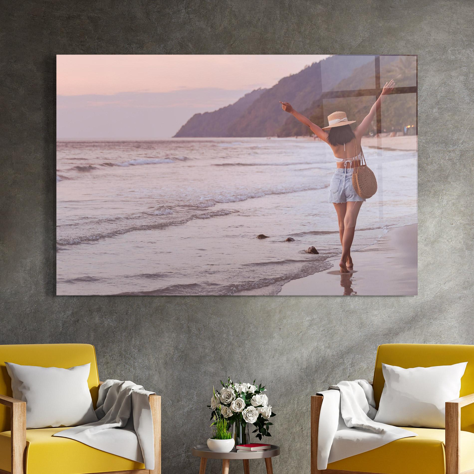 Tablou Sticla Beach Traveler mockup 4