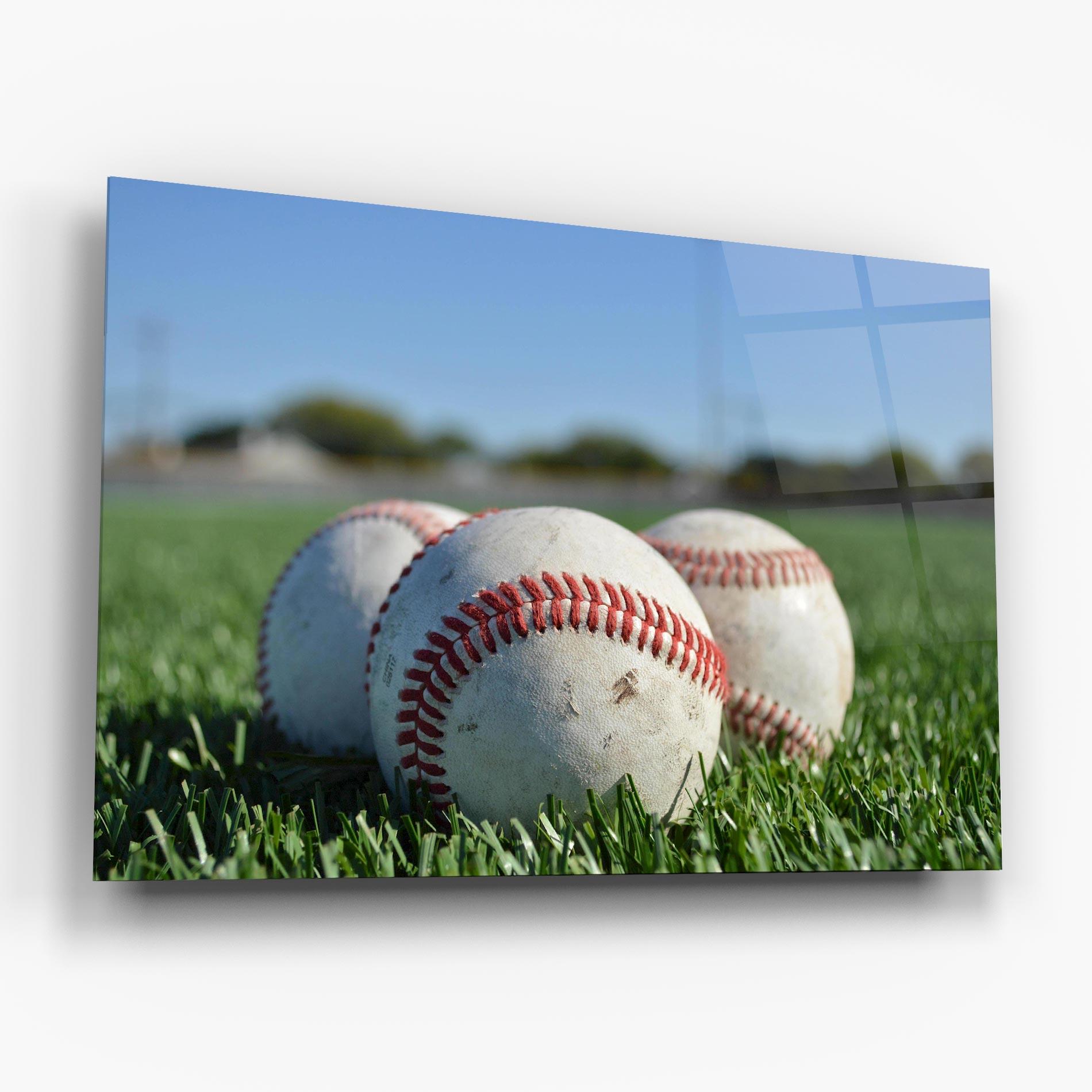 Tablou Sticla Baseball Ball In Grass mockup 6