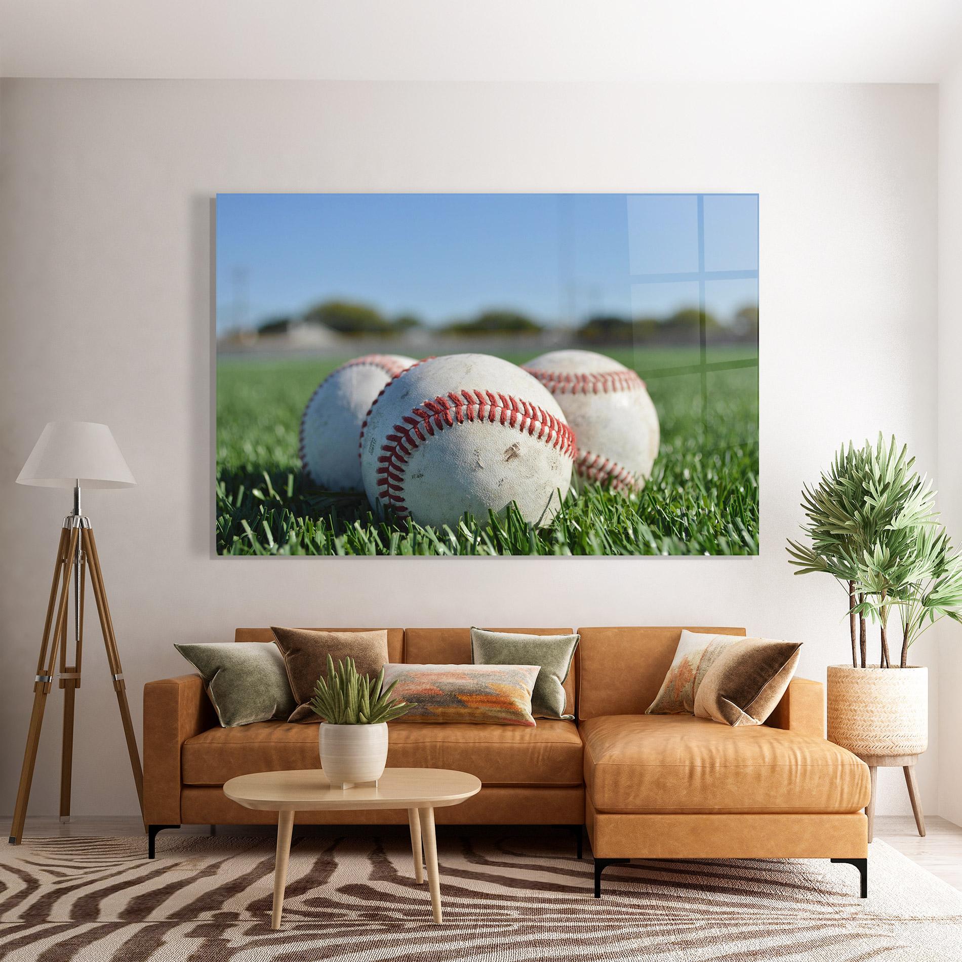 Tablou Sticla Baseball Ball In Grass mockup 7