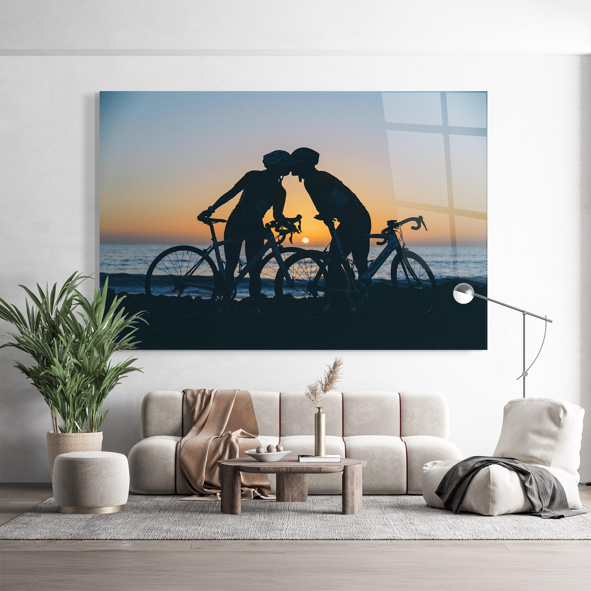 Tablou Sticla Bike Couple Kissing mockup 9