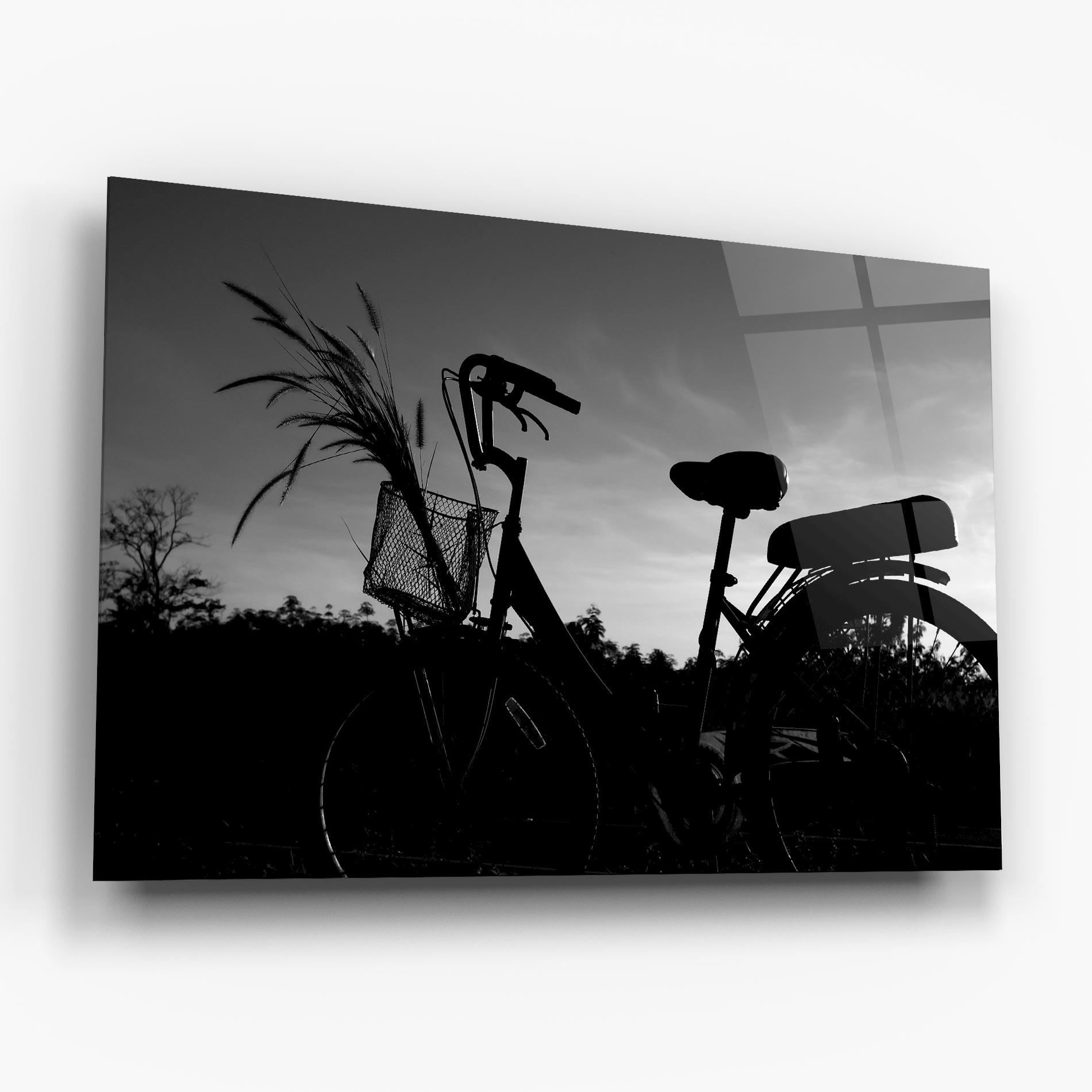 Tablou Sticla Black Bike Shilouette mockup 6