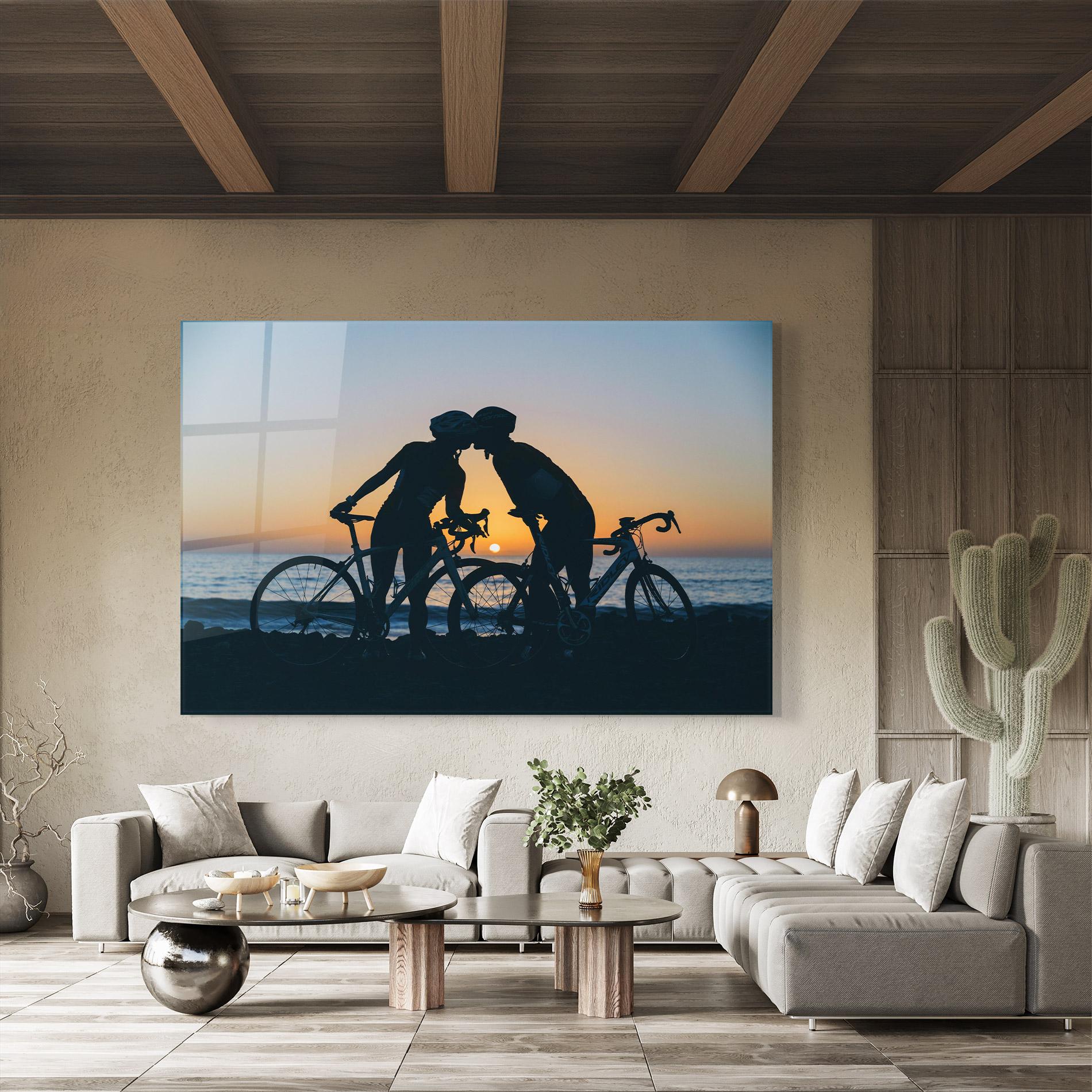 Tablou Sticla Bike Couple Kissing mockup 8