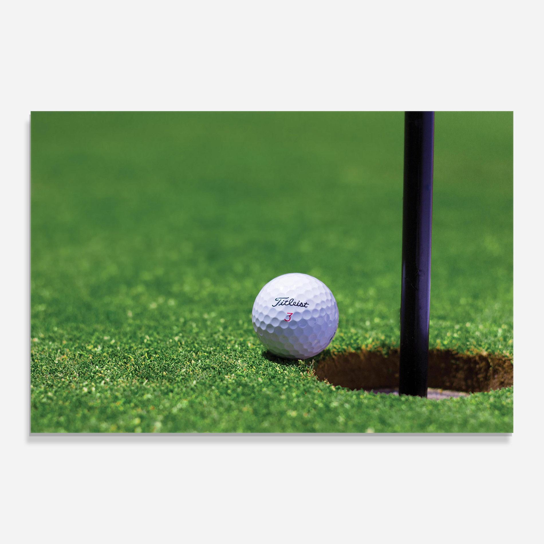 Tablou Sticla Close To Ball Golf Ball mockup 0
