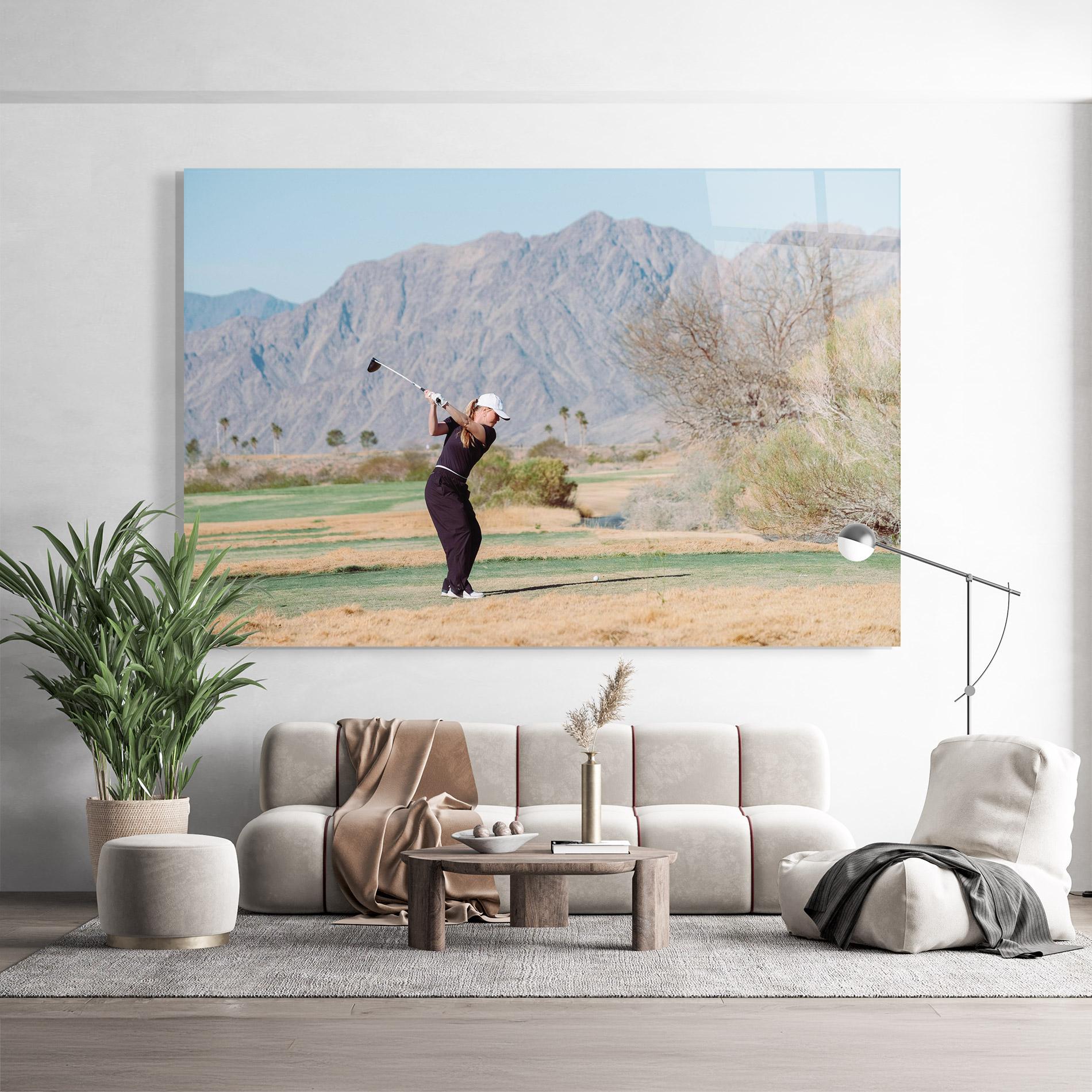 Tablou Sticla Golf Player Woman mockup 9