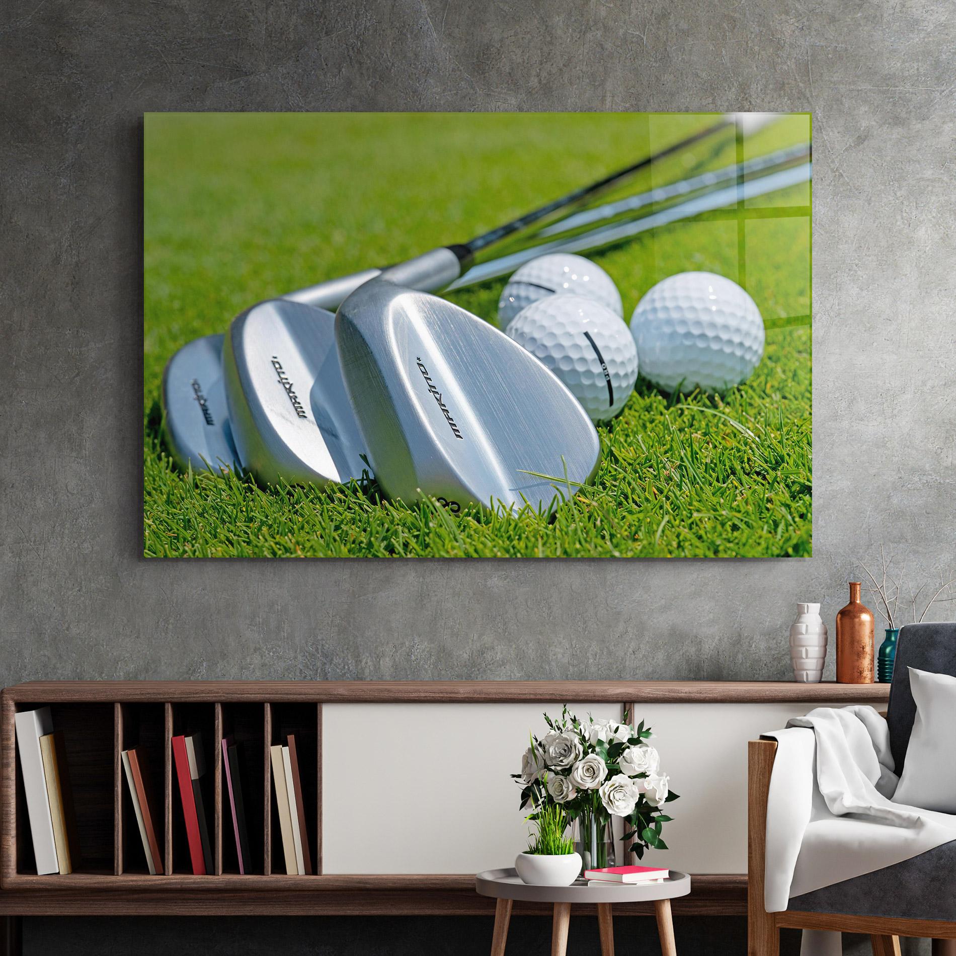Tablou Sticla Golf Club On Grass mockup 2